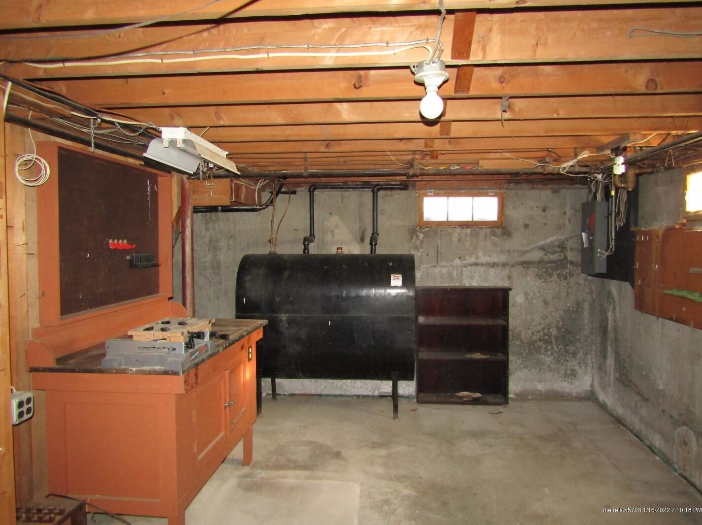 32 Autumn Ln, Portland, ME 04103-2805