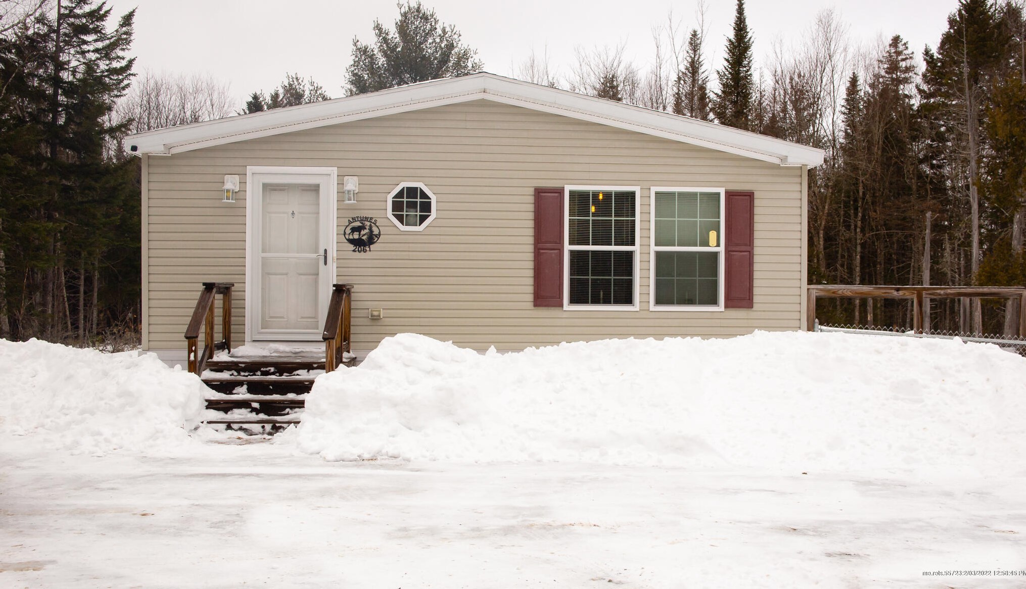 2061 State Highway 193, Beddington, ME 04622