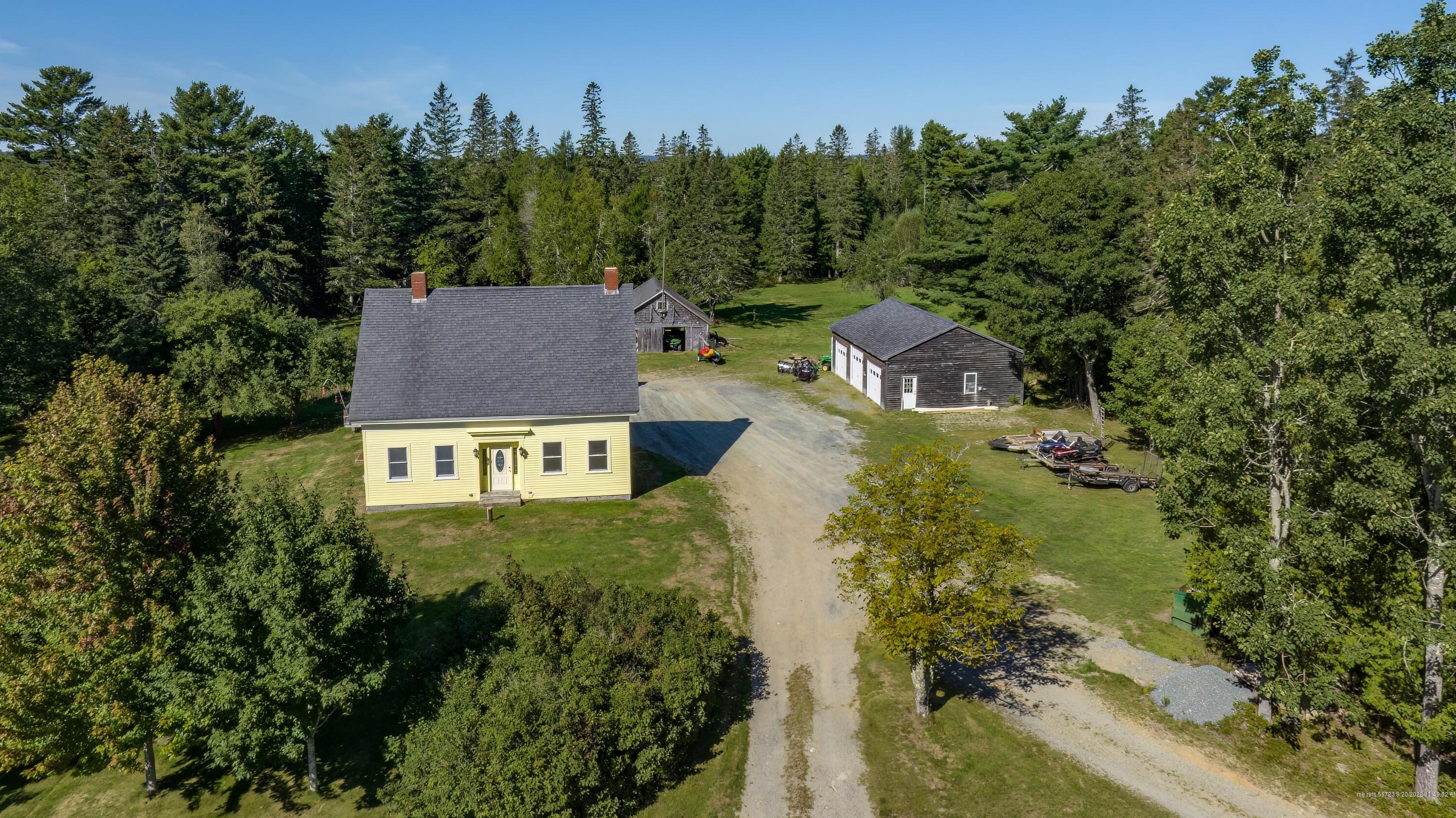 411 Point Rd, Hancock, ME 04640