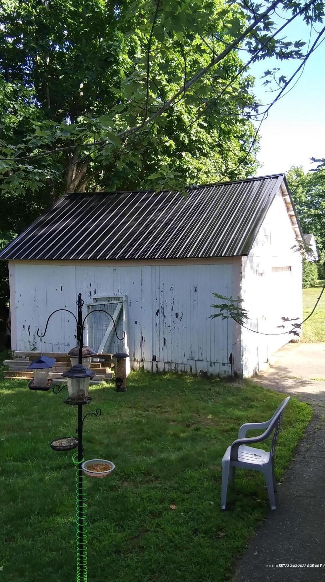 4 Crescent St, Milo, ME 04463