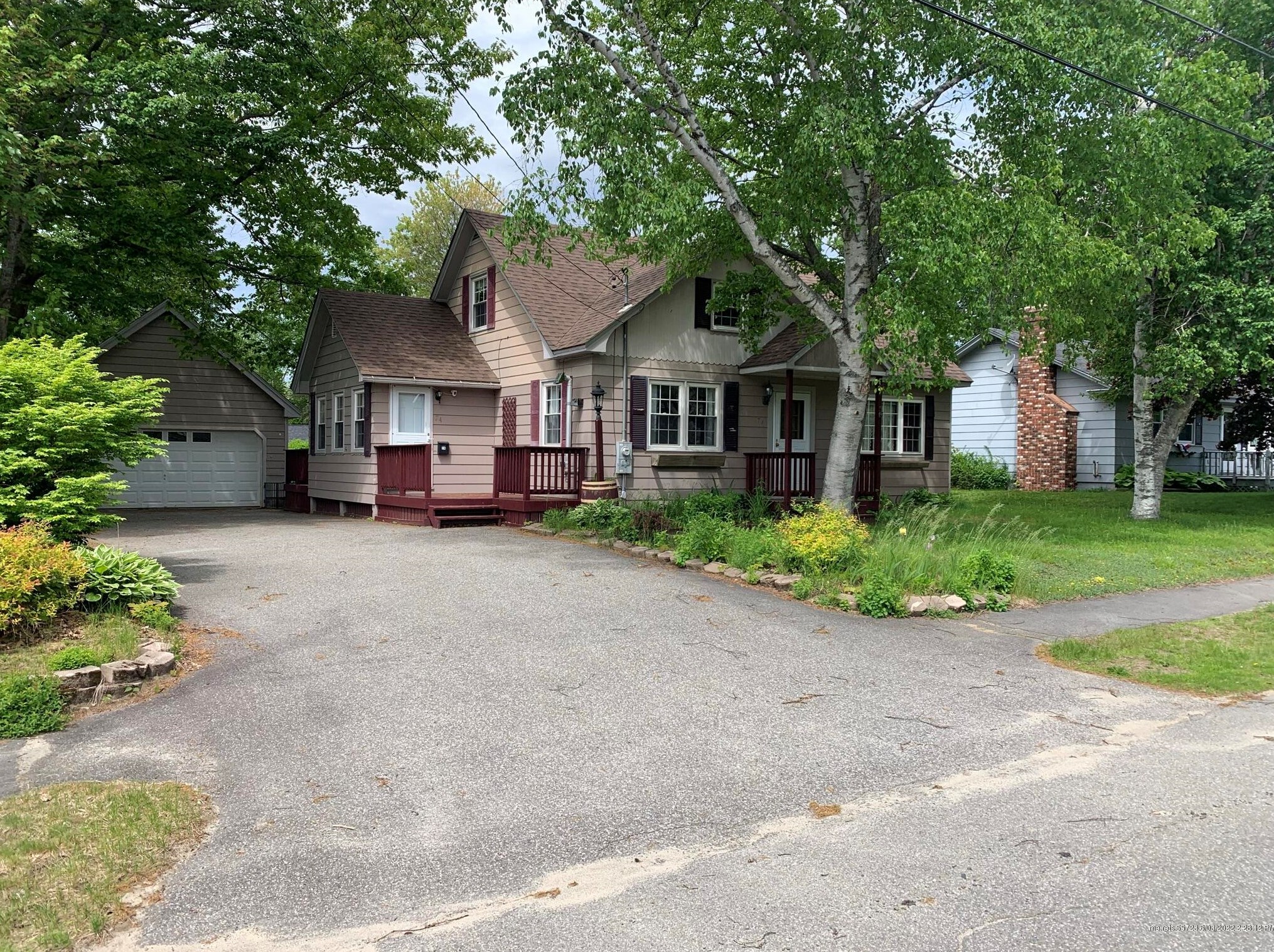 74 Ohio St, Millinocket, ME 04462