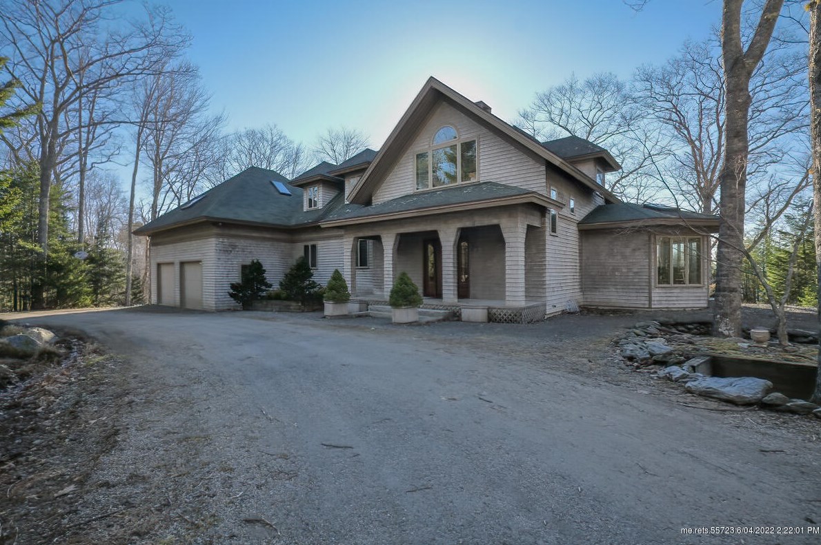 1197 Bay Rd, Brooklin, ME 04616