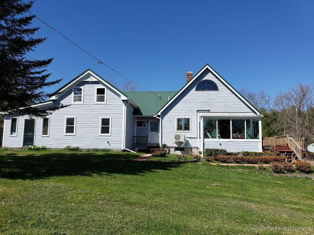 88 Hovey Rd, Milo, ME 04463