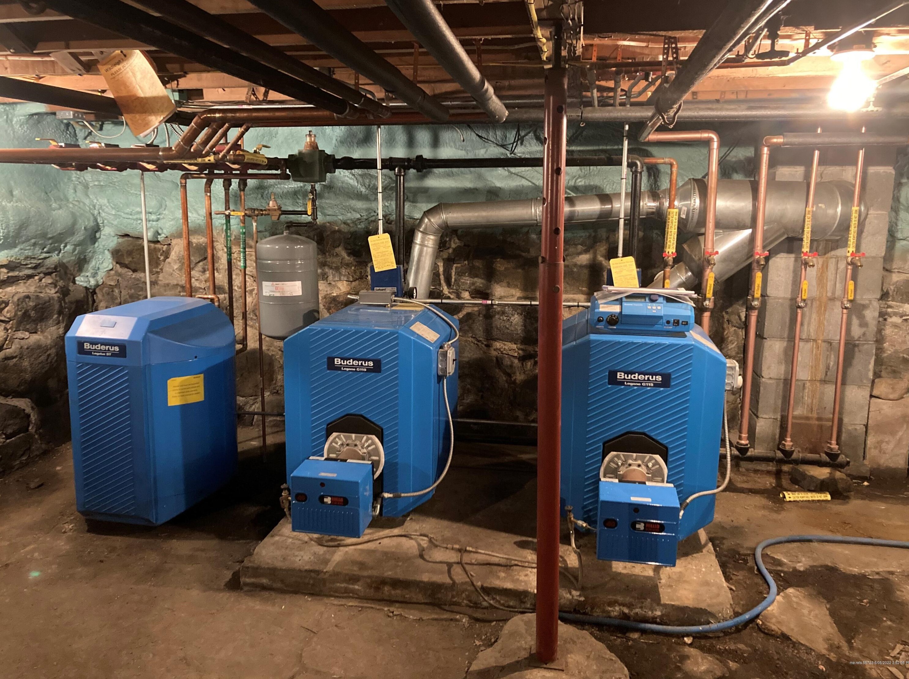 1588 Main St, Readfield ME 04355-3503 exterior