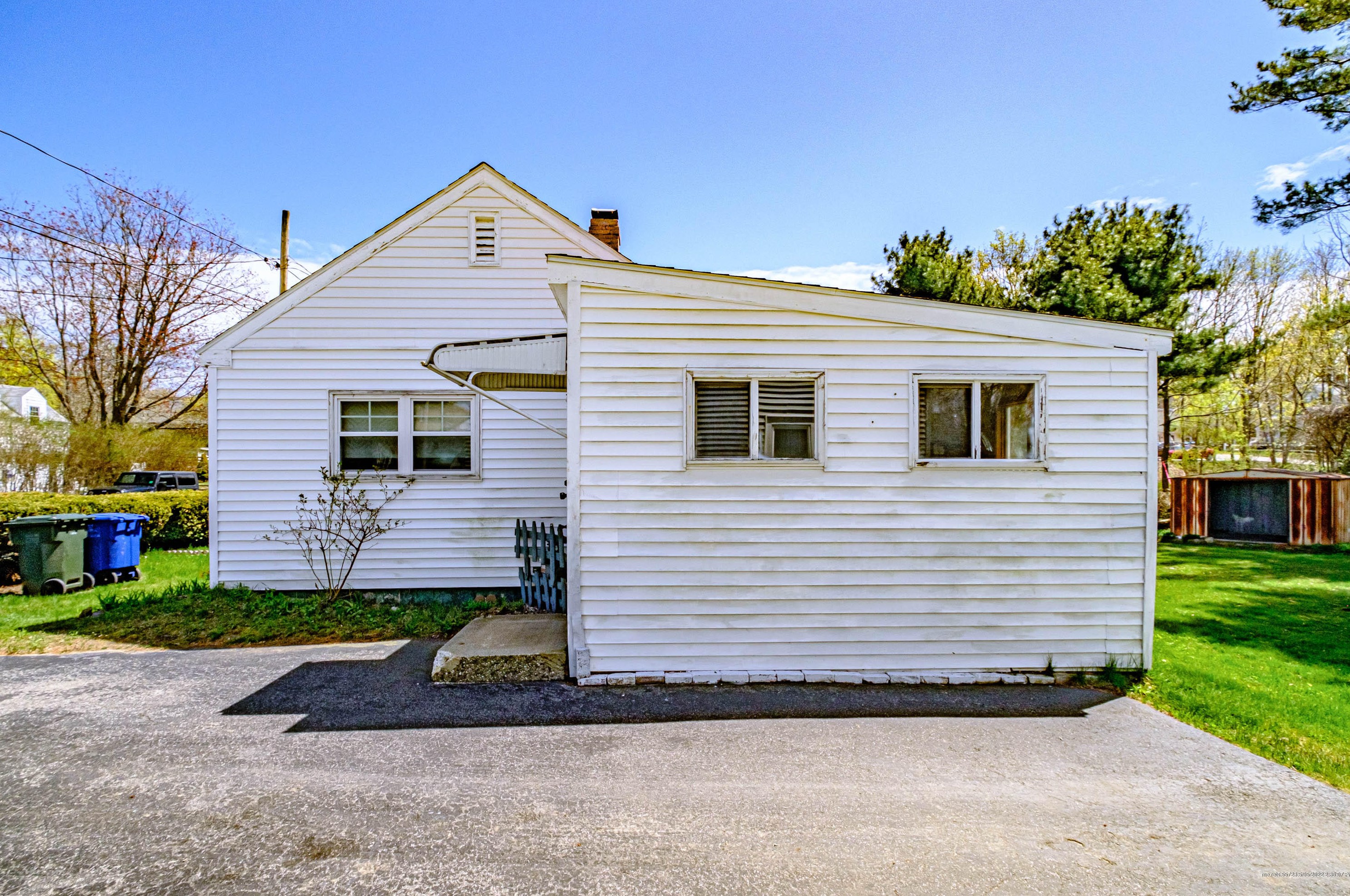 36 Smith, Portland ME 04106-2238 exterior