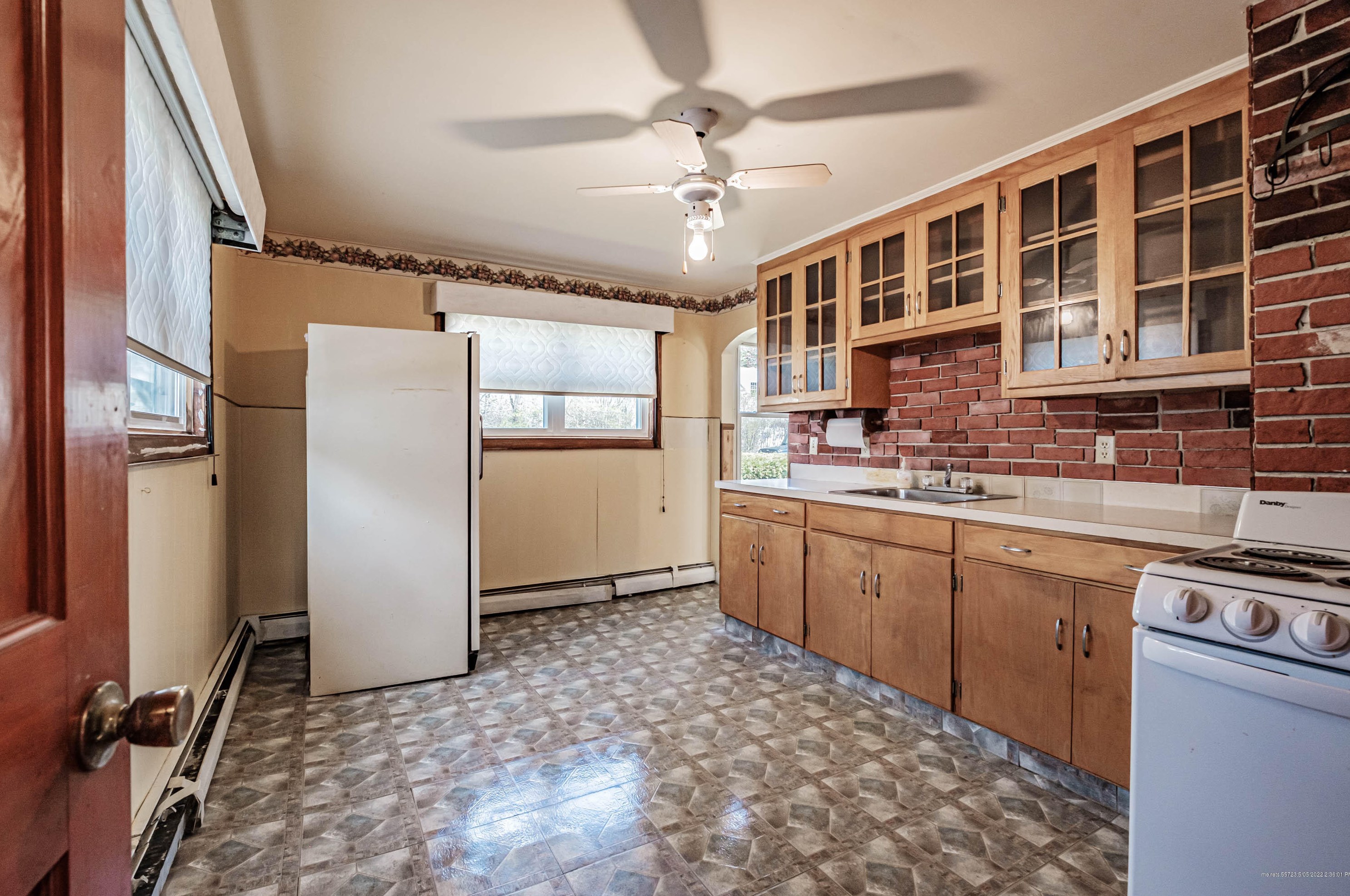 36 Smith, Portland ME 04106-2238 exterior