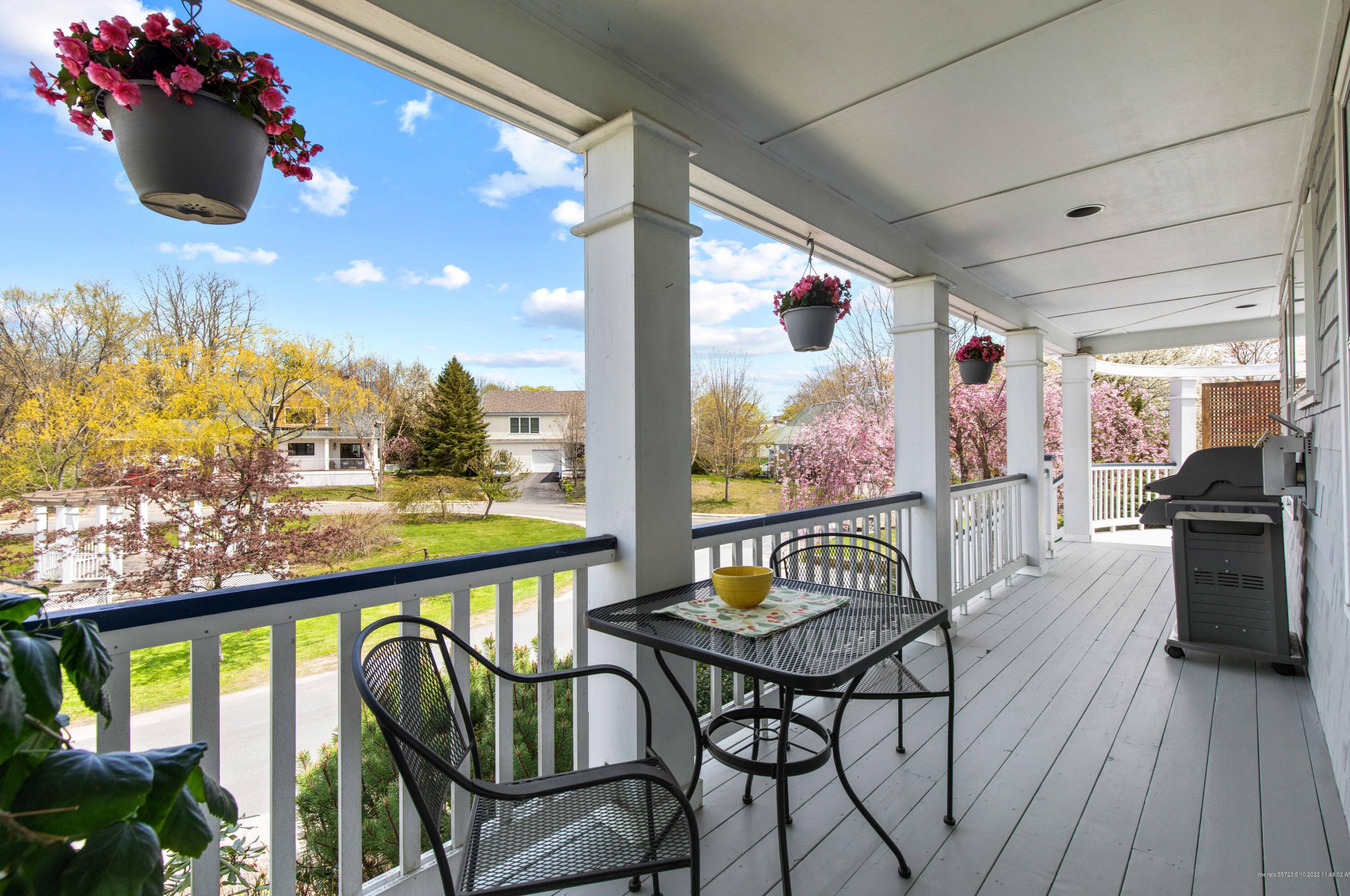 28 Willow Ln, Portland, ME 04102 exterior