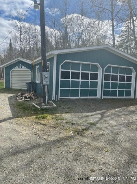 27 Sandy Beach Rd, Bangor, ME 04401 exterior