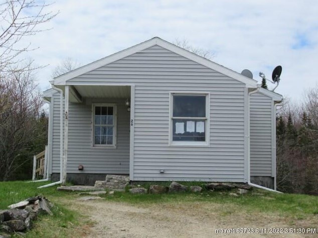 26 Old Dresden Rd, Westport Island, ME 04578-4272