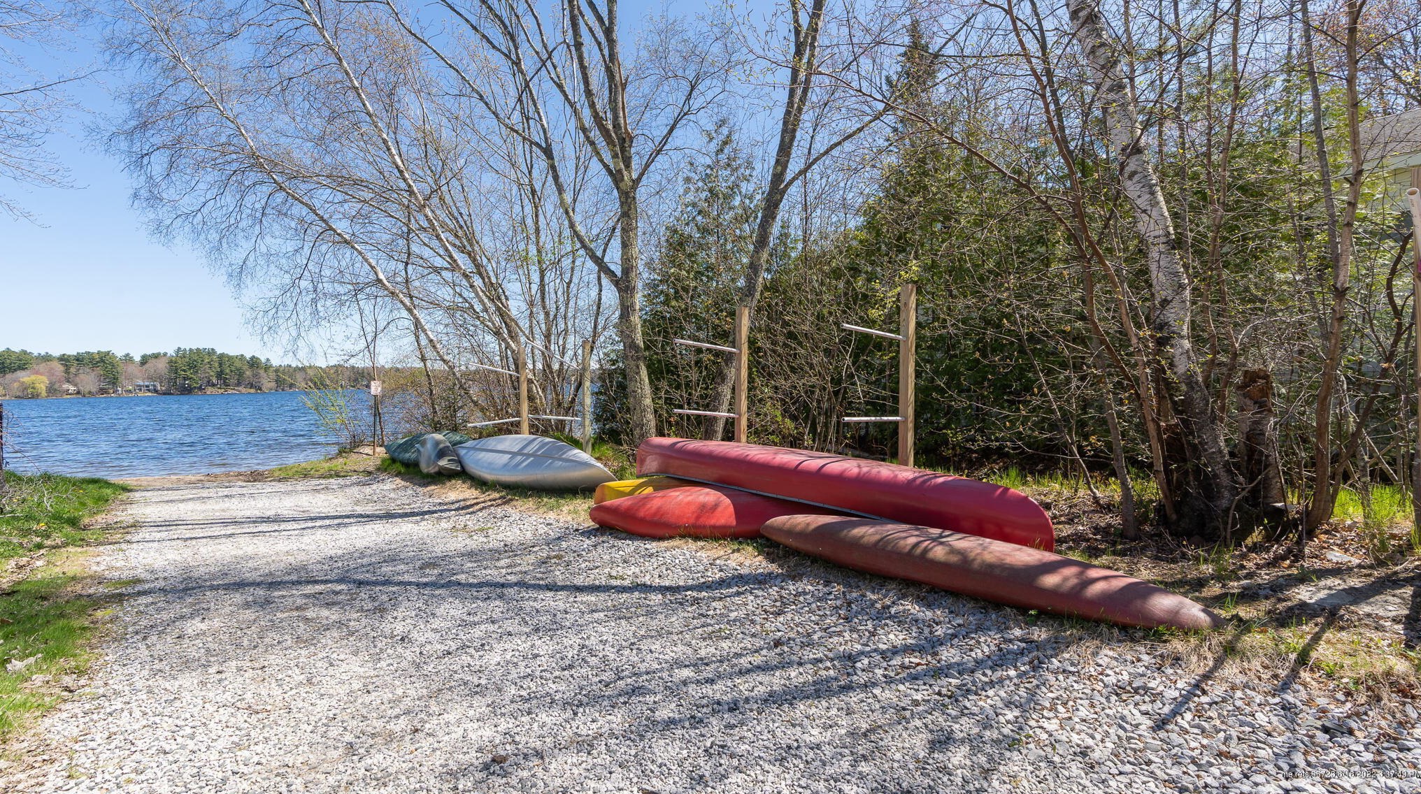 8 Vista Dr, Windham ME  04062-4439 exterior