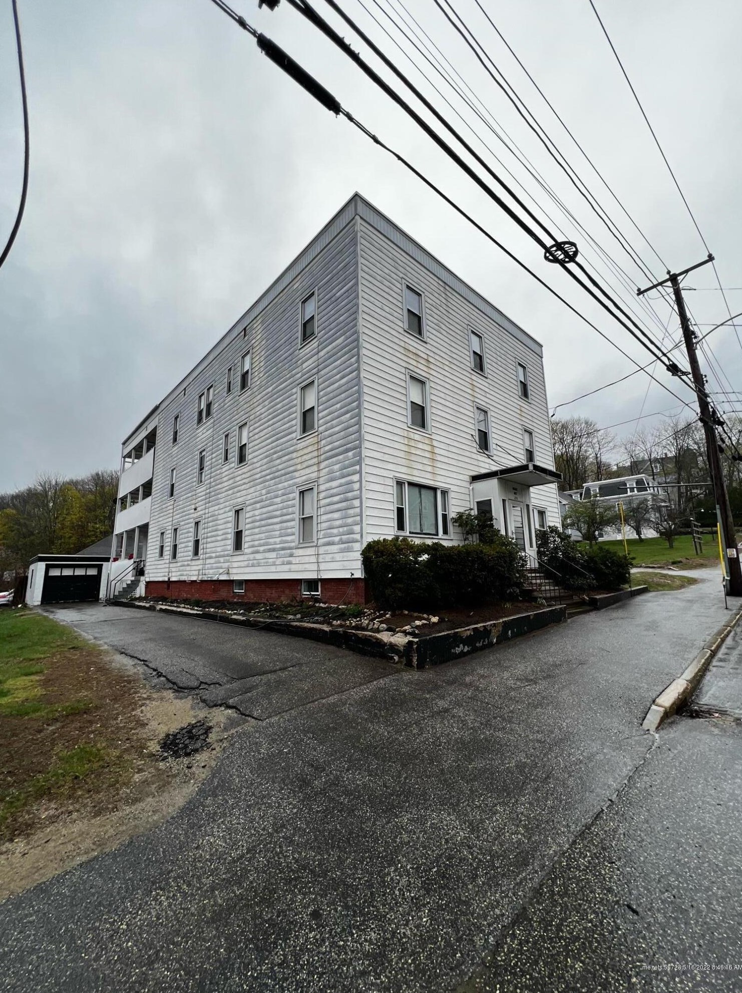 292-274 Court St, Auburn, ME 04210-5071