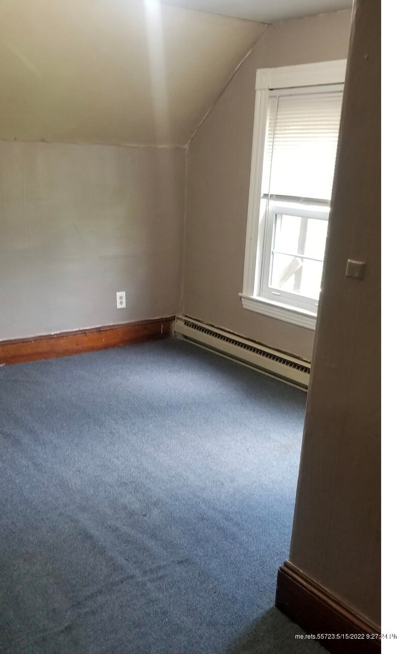 34 Edgemont Ave, Waterville ME  04901-4867 exterior