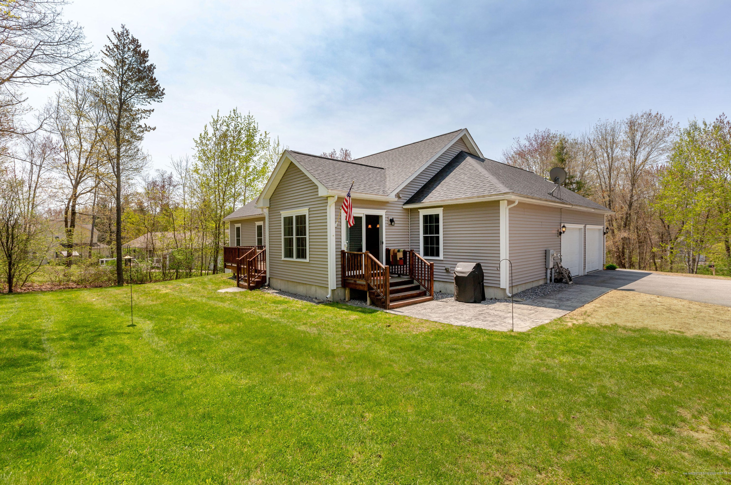 28 Charter Way, Auburn, ME 04210 exterior