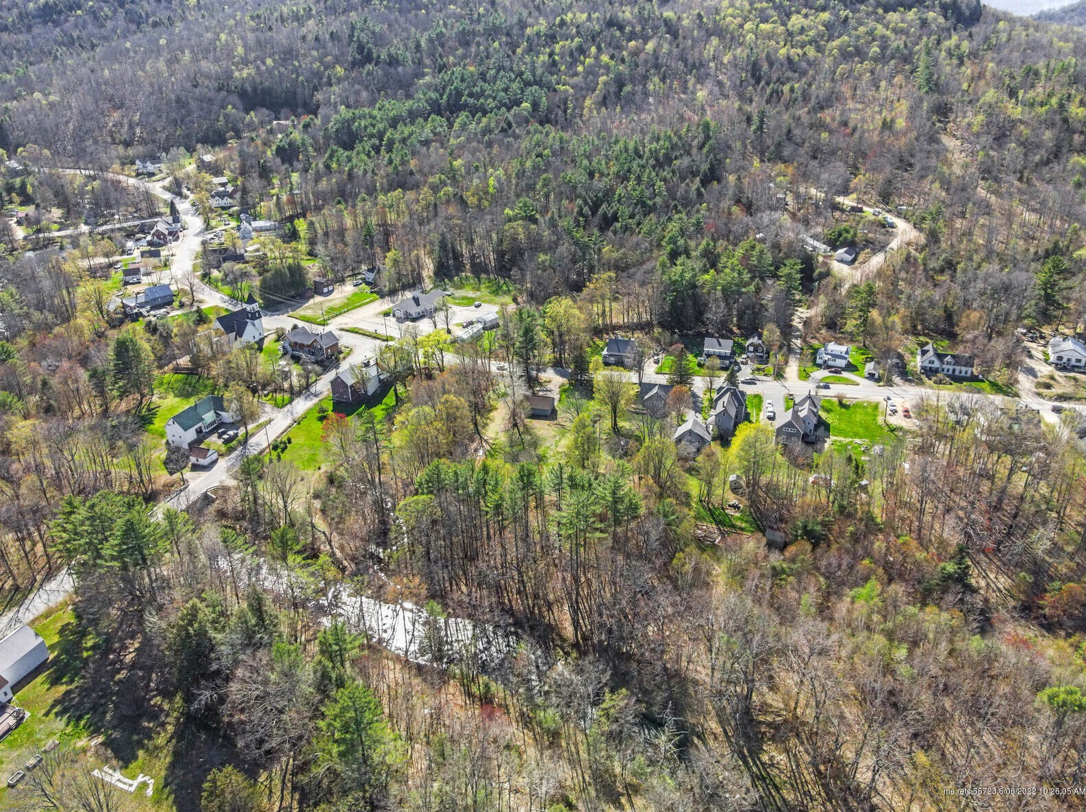 72 Main St, Peru ME  04290-3016 exterior