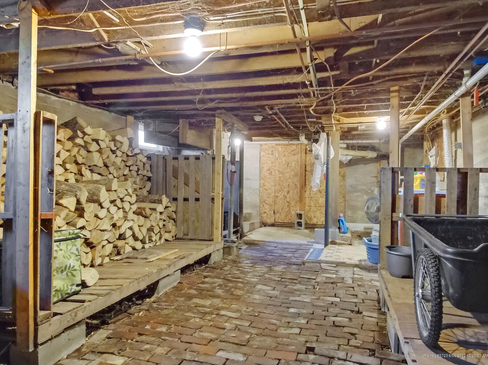 72 Main St, Peru ME  04290-3016 exterior