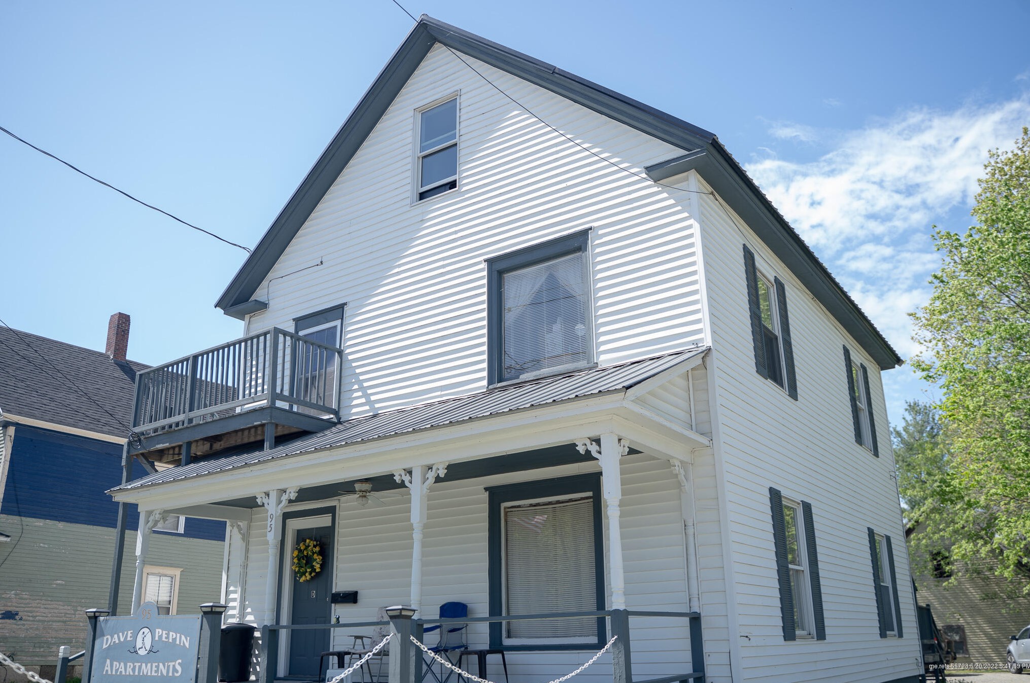 95 Elm St, Newport, ME 04953 exterior