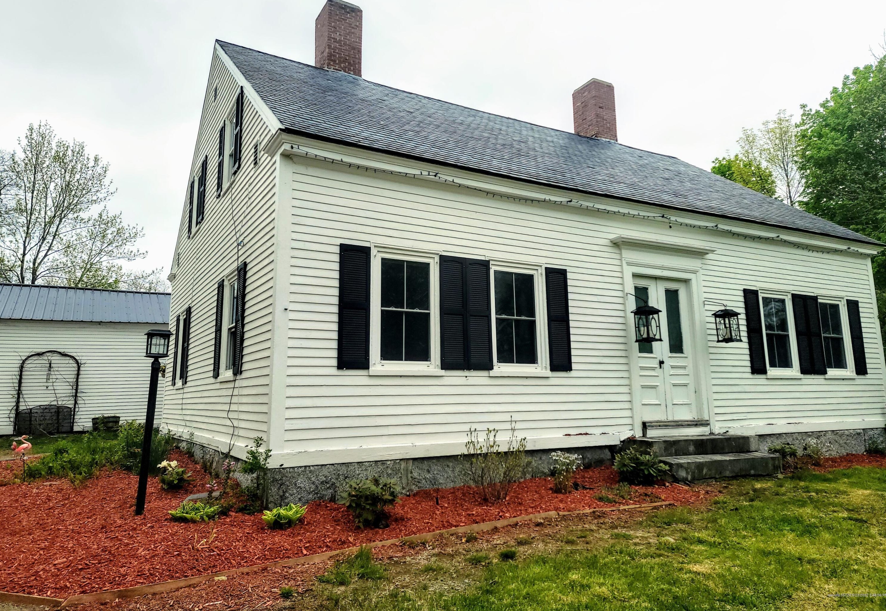 11 High St, Brownville, ME 04414