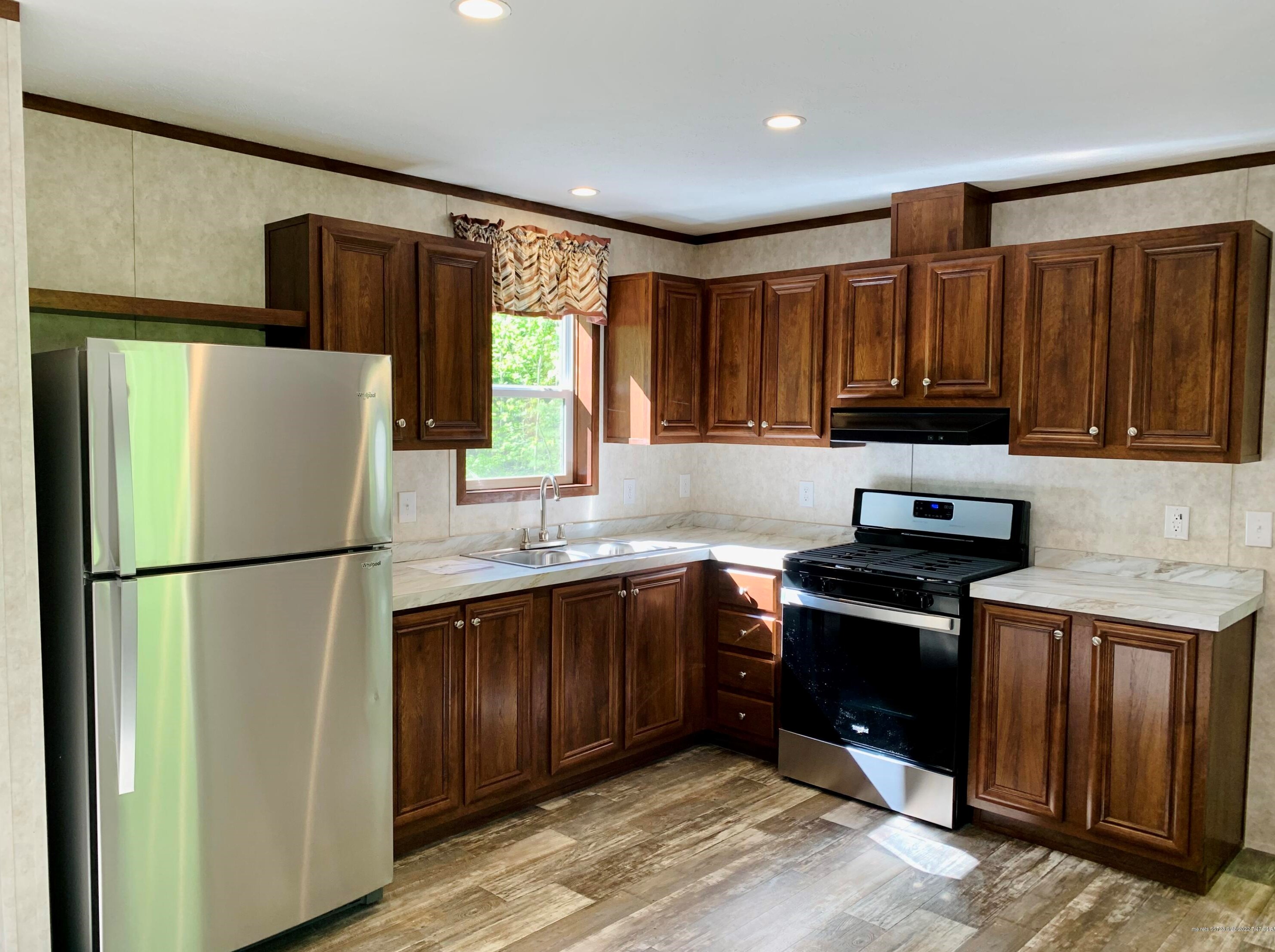 128 Nelson Rd, Pittston, ME 04345-6825