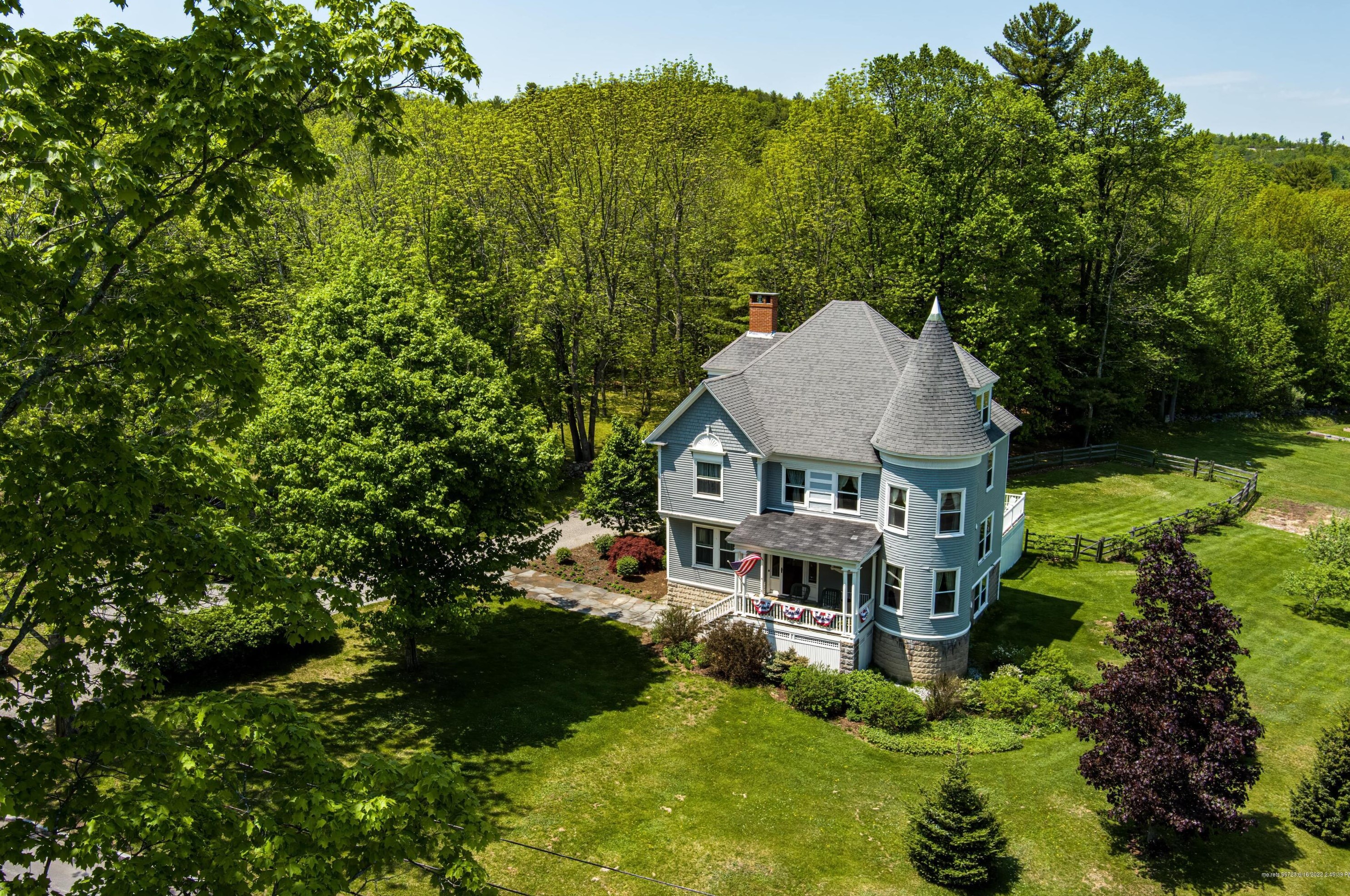 70 Washington St, Limerick, ME 04048