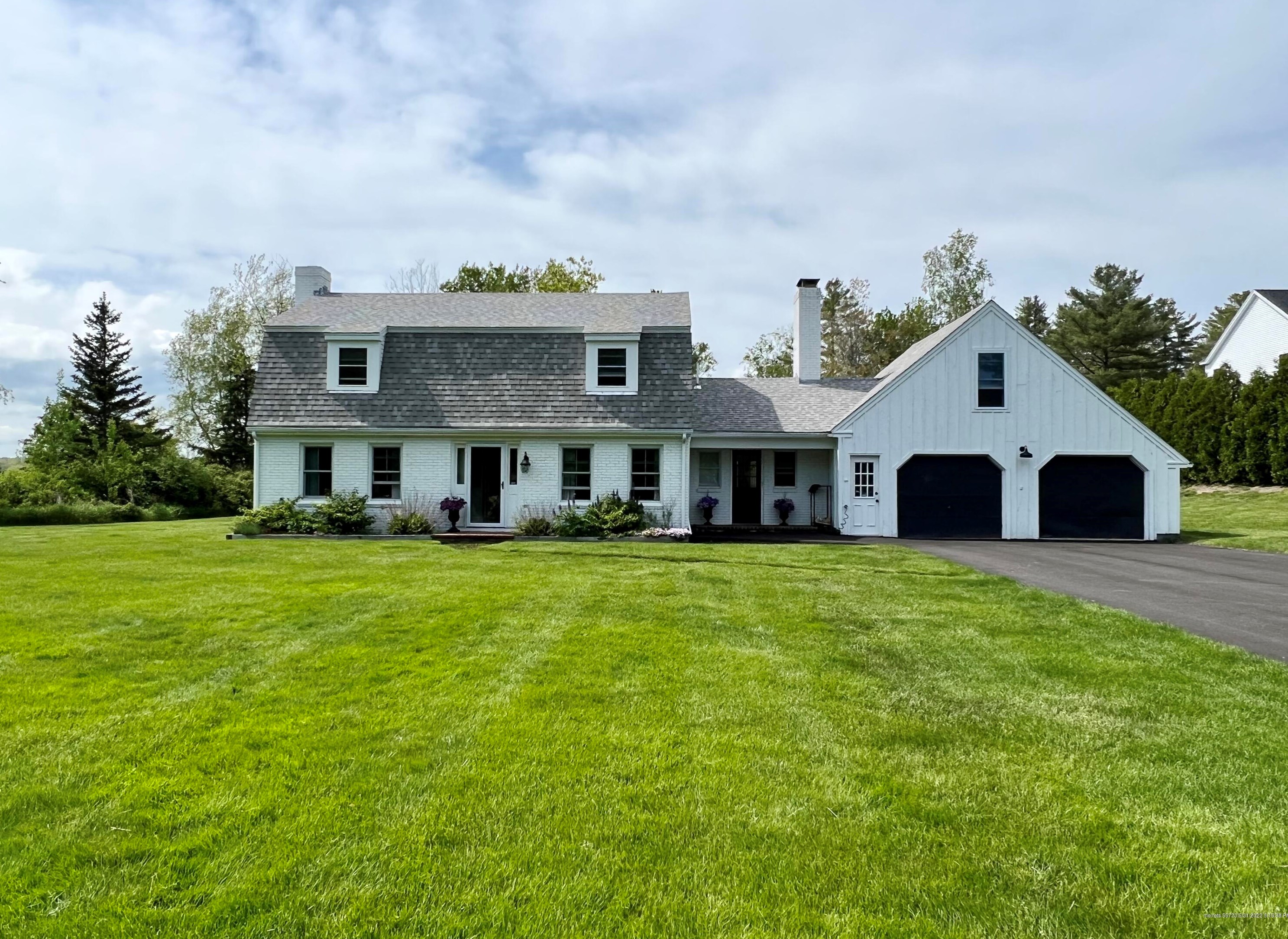 6 Walcott Ave, Portland, ME 04105-2130