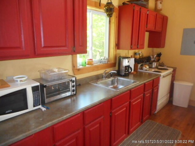 155 Abbott Dr, Enfield, ME 04493