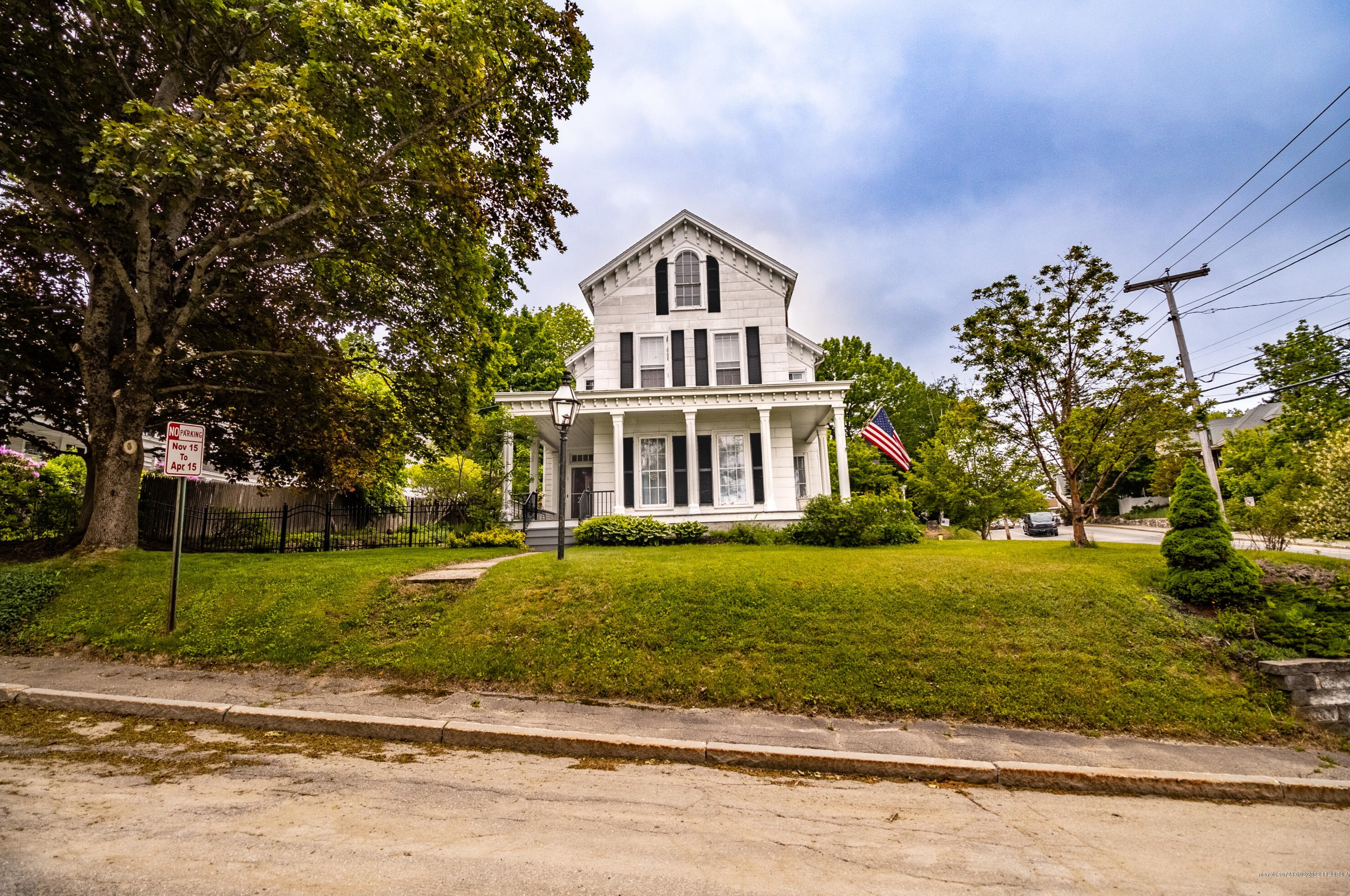 1 Prospect St, Auburn ME  04210-4625 exterior