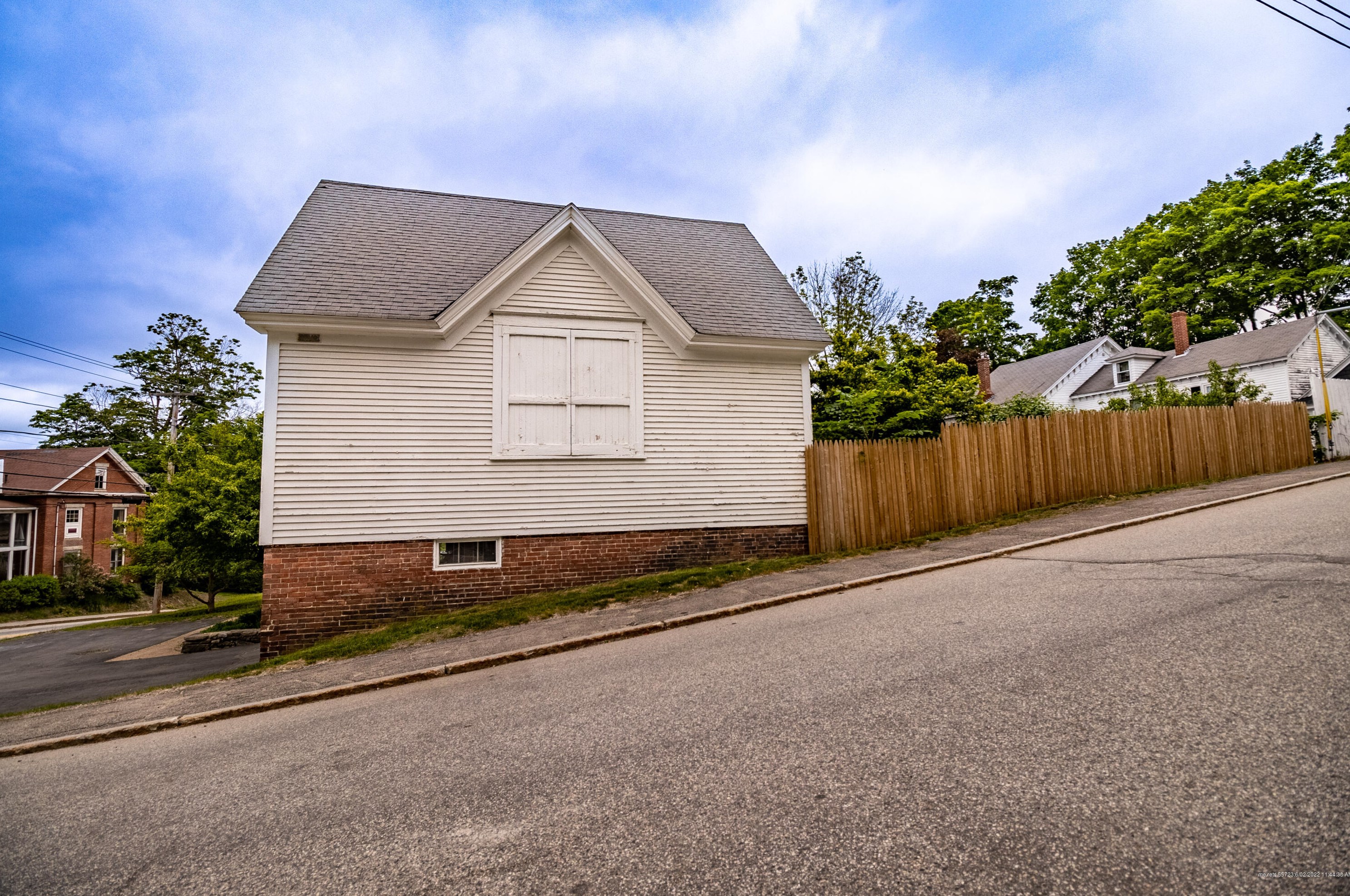 1 Prospect St, Auburn ME  04210-4625 exterior