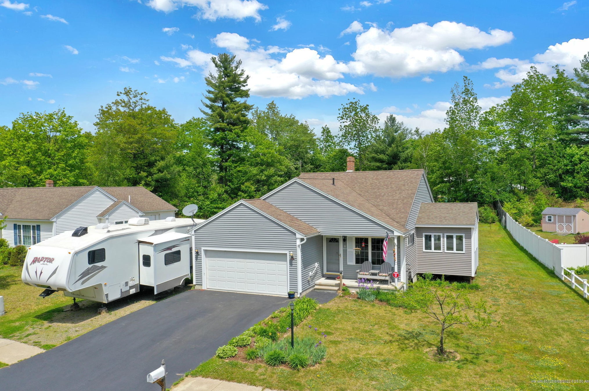 12 Ledgestone Ct, Sanford, ME 04073 exterior