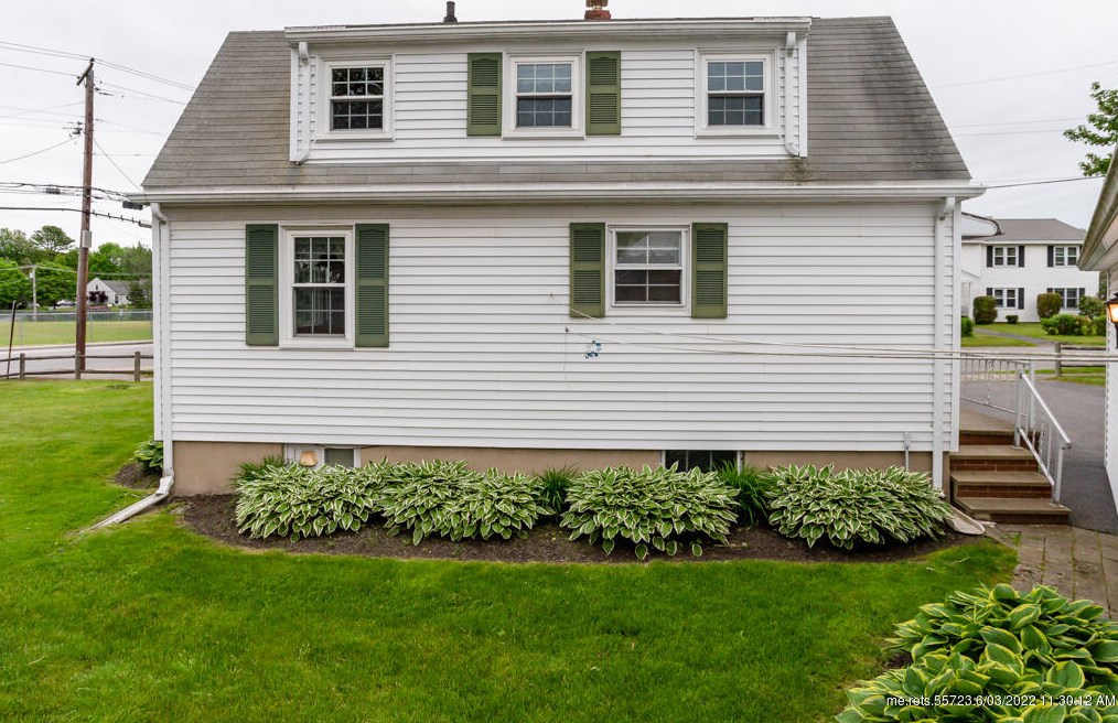 5 Derby Rd, Portland ME  04106-3439 exterior