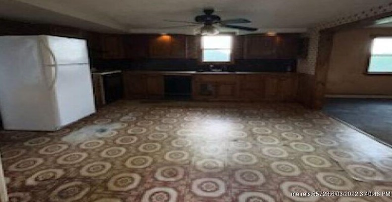 72 Boynton St, Richmond, ME 04357