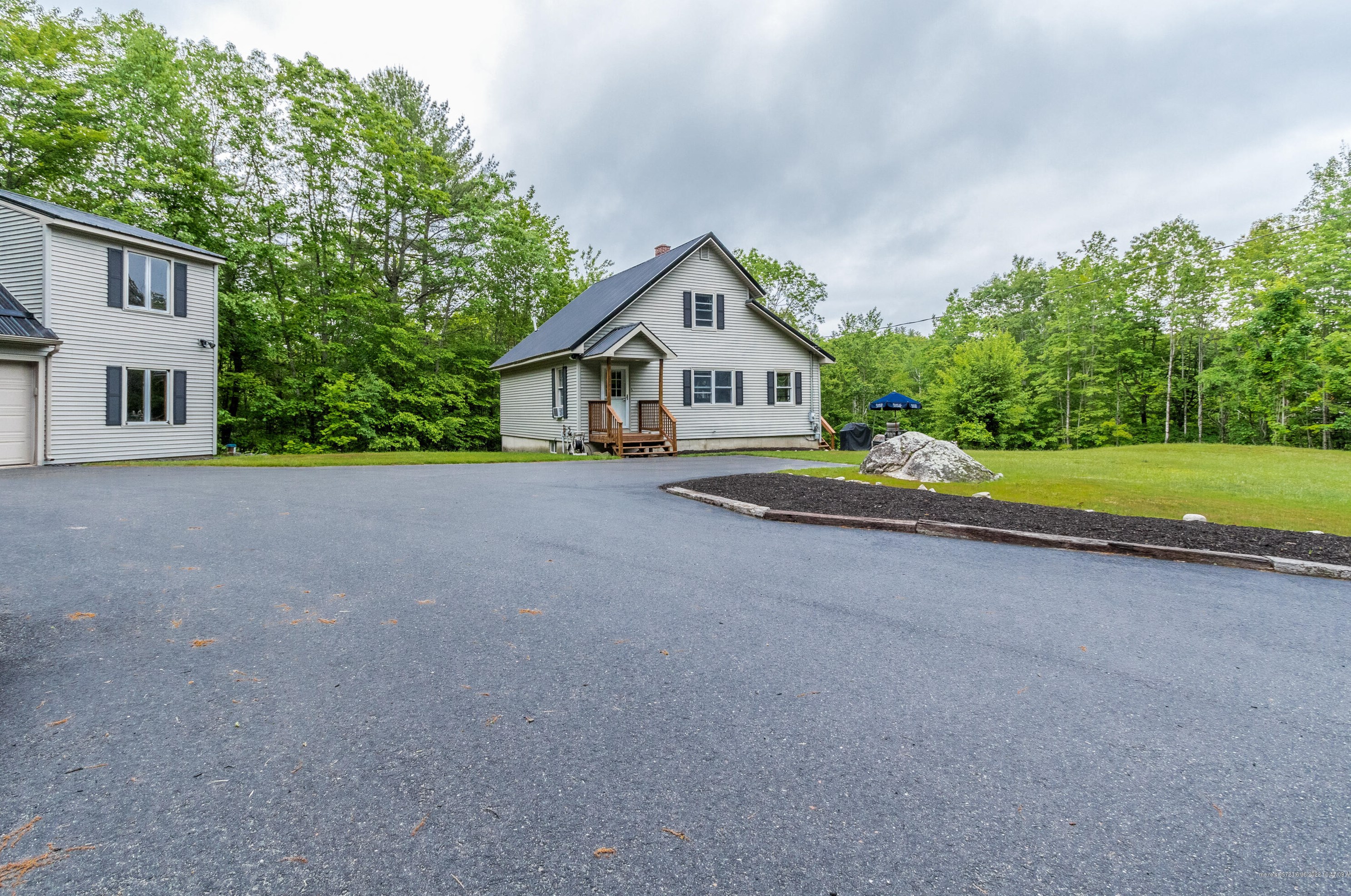 244 N Raymond Rd, Gray, ME 04039