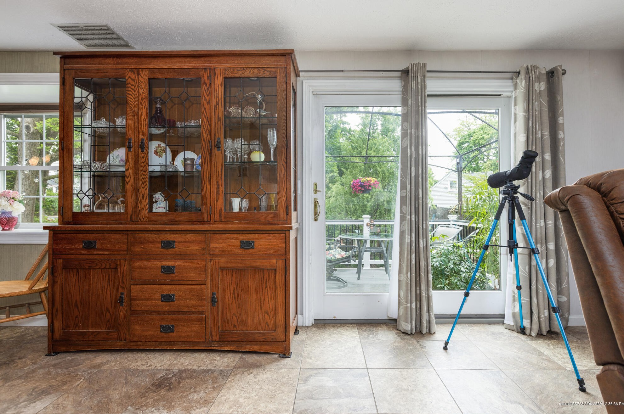 18 Bay View Dr, Portland ME 04103-4519 exterior