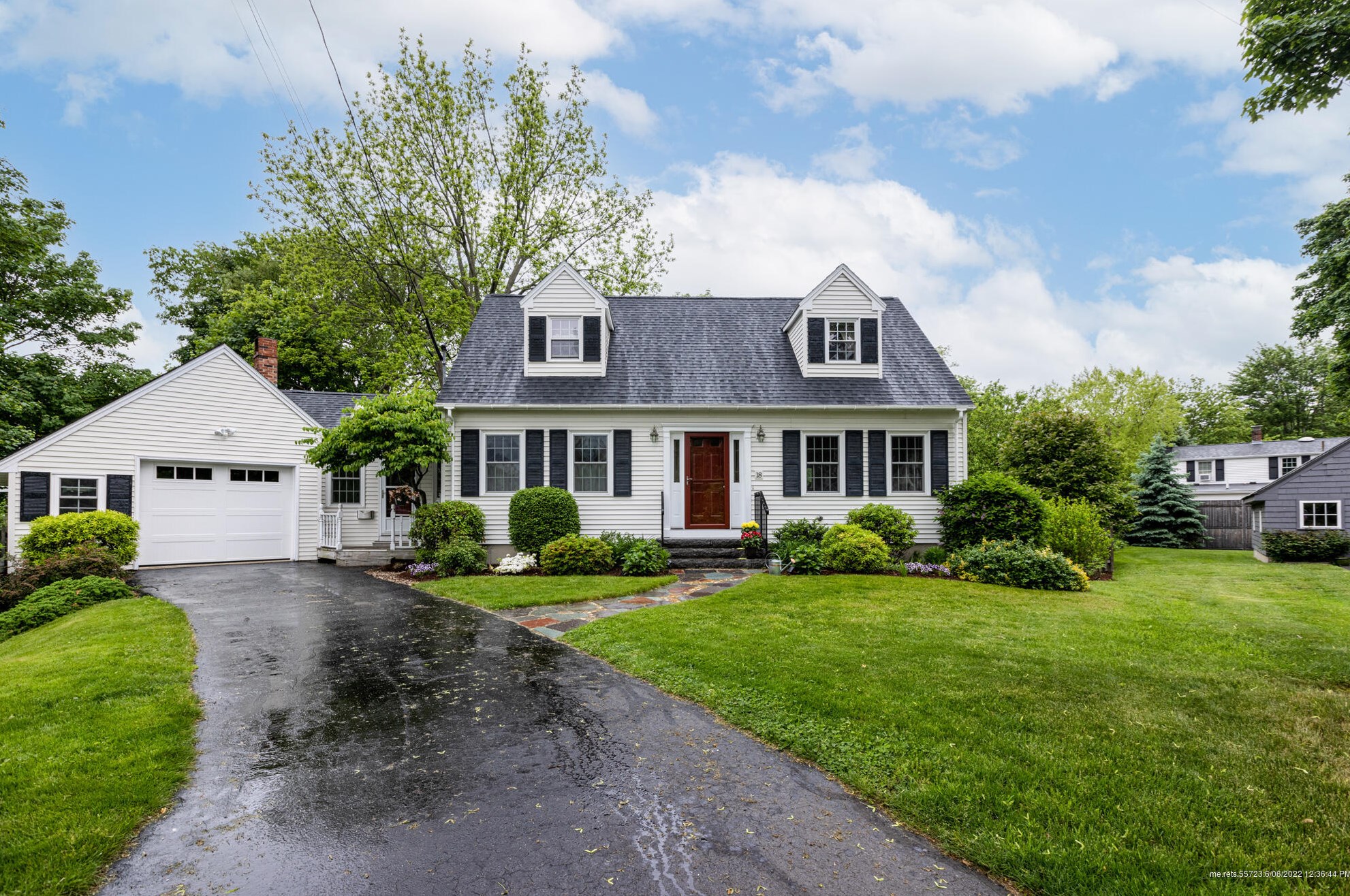 18 Bay View Dr, Portland ME 04103-4519 exterior