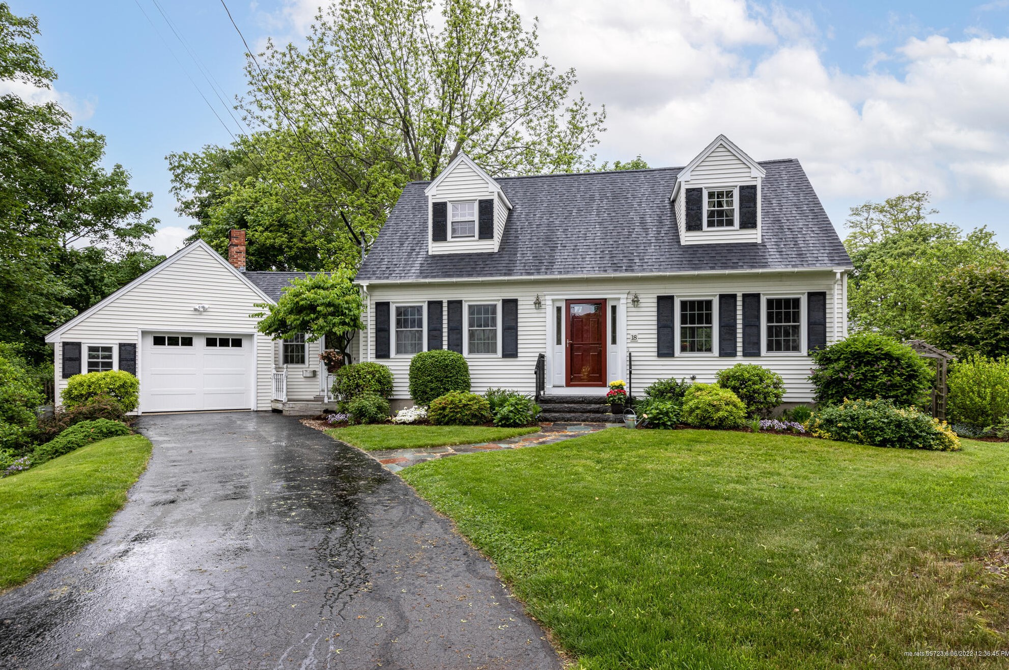 18 Bay View Dr, Portland ME 04103-4519 exterior