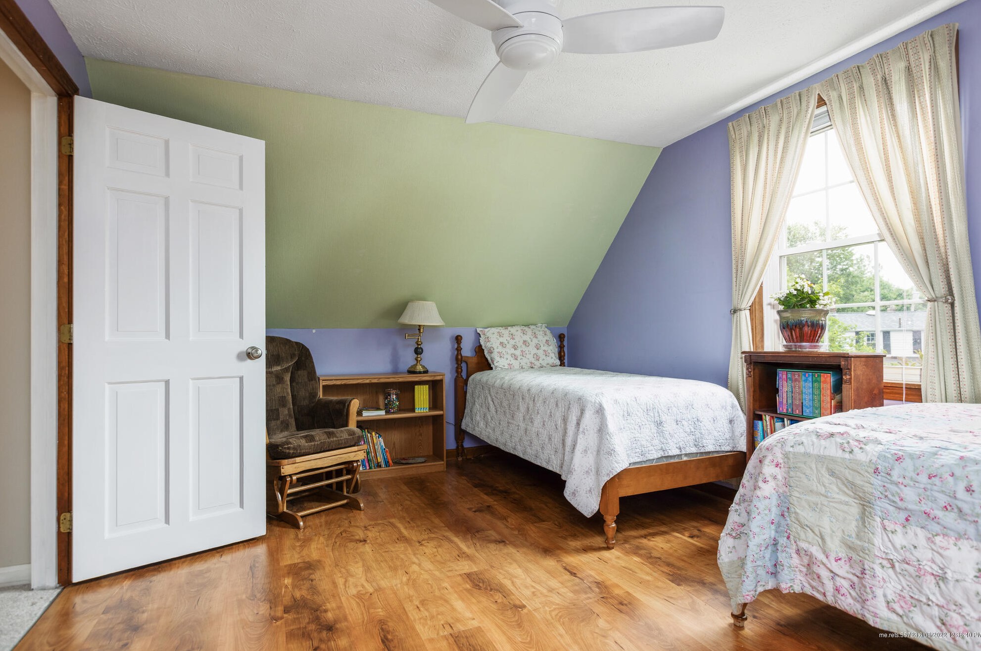 18 Bay View Dr, Portland ME 04103-4519 exterior