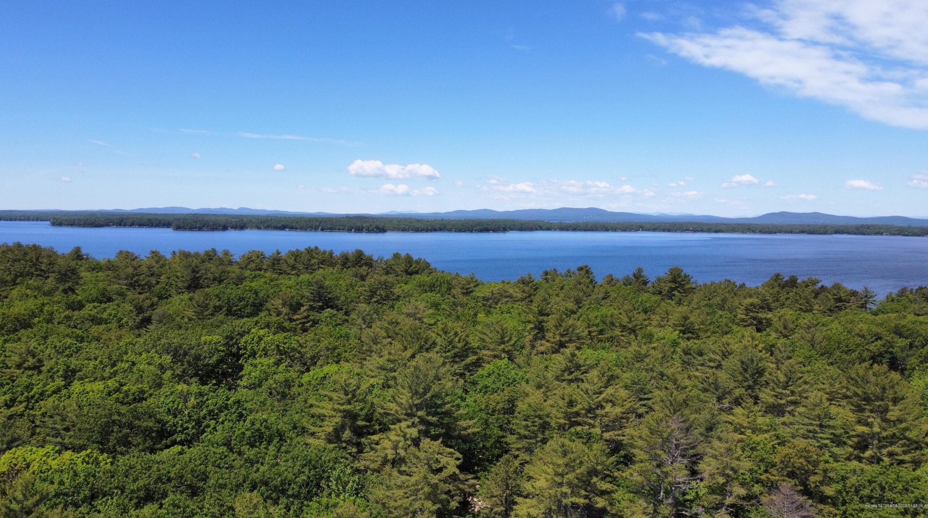 1029 Roosevelt Trl, Windham ME 04062-4816 exterior