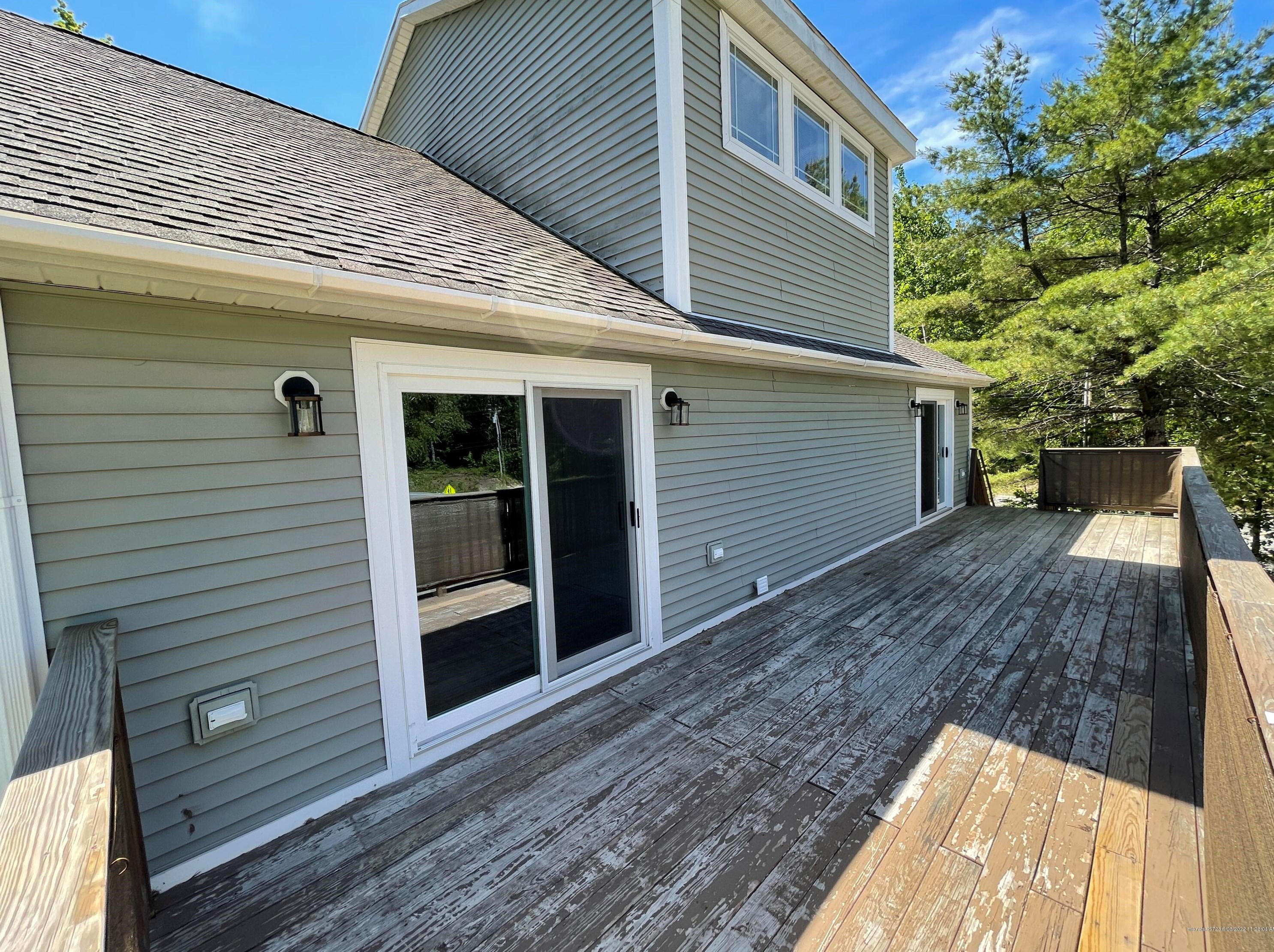 1029 Roosevelt Trl, Windham ME 04062-4816 exterior