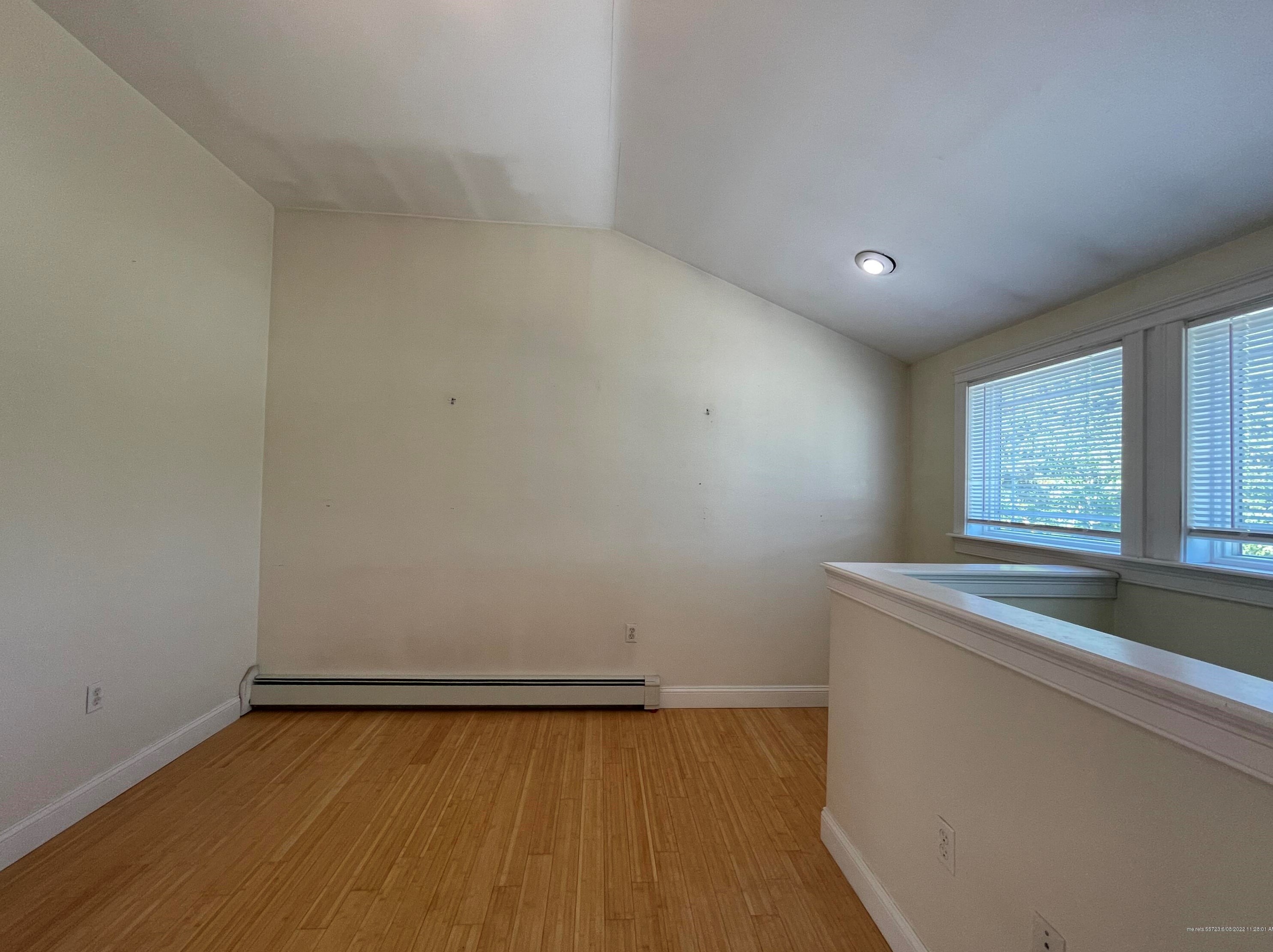 1029 Roosevelt Trl, Windham ME 04062-4816 exterior