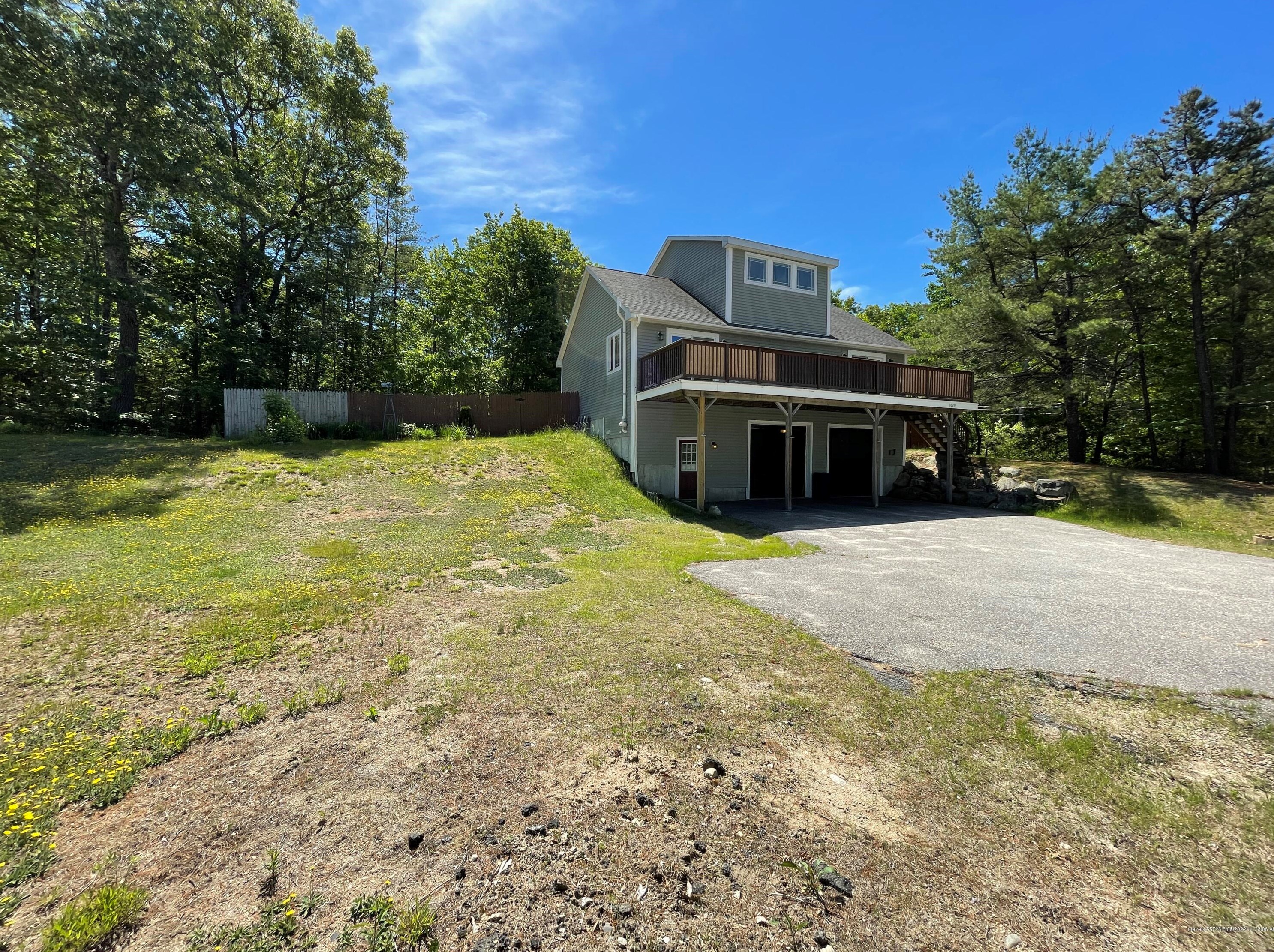 1029 Roosevelt Trl, Windham ME 04062-4816 exterior