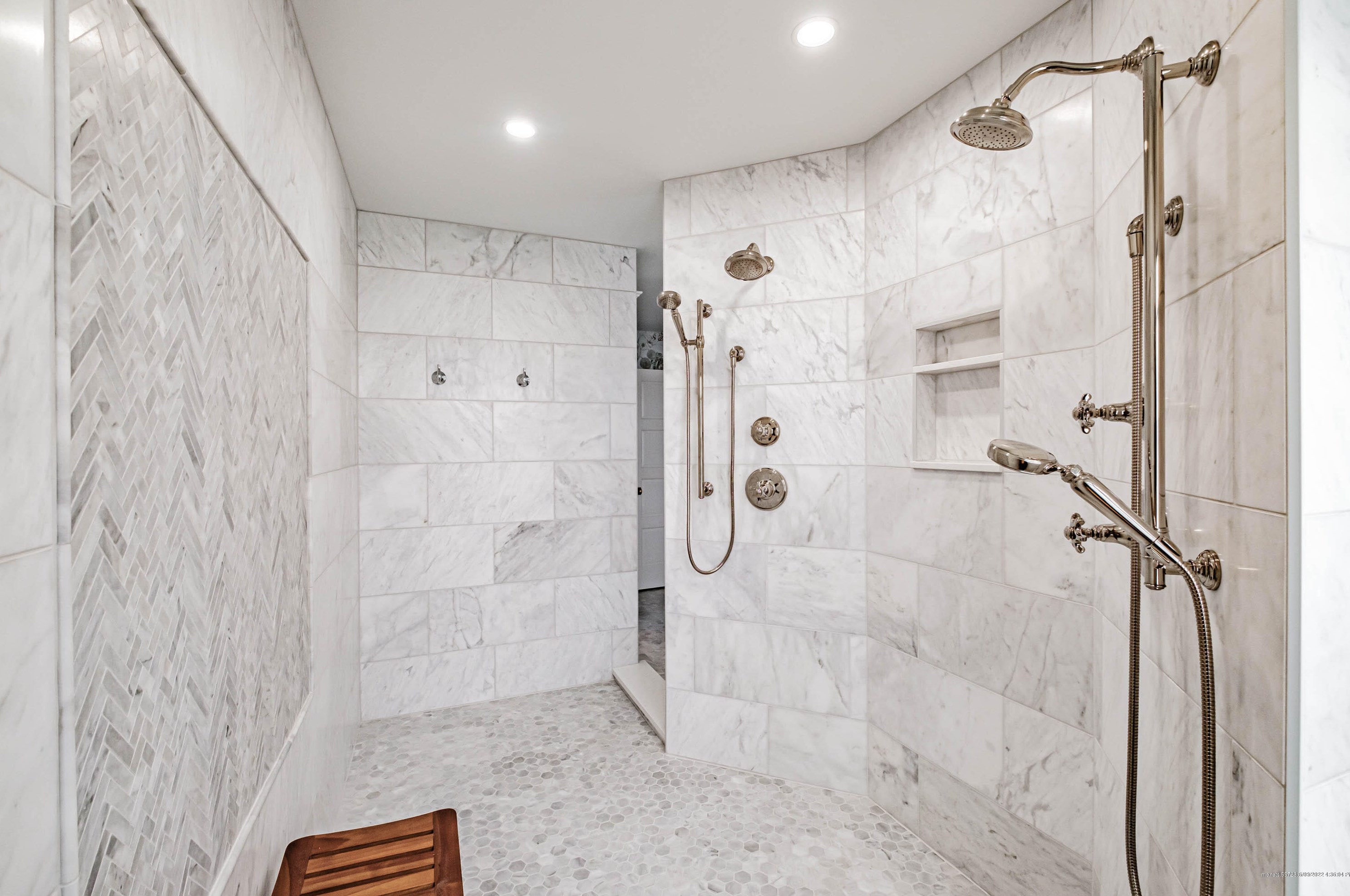 153 Foreside Rd, Portland ME  04110-1420 exterior