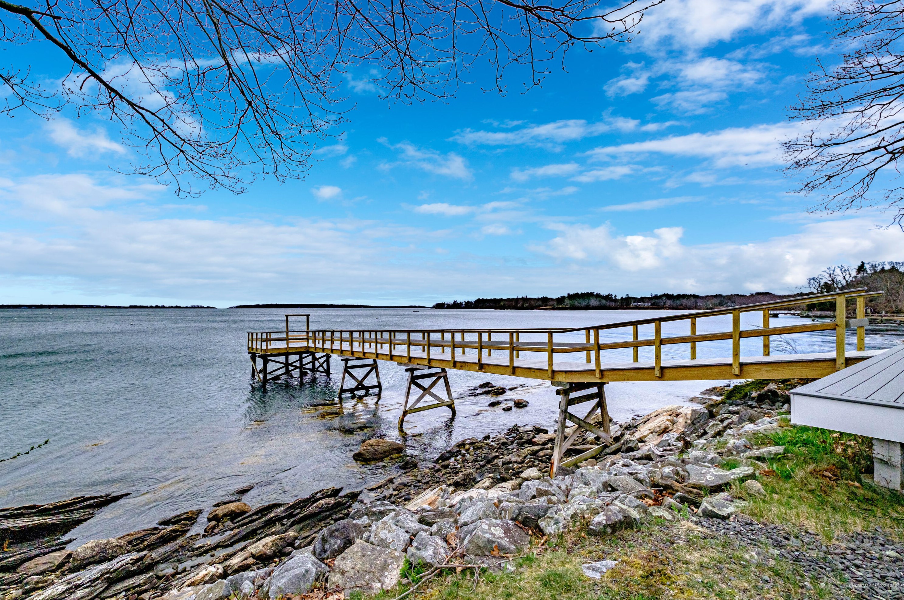 153 Foreside Rd, Portland ME  04110-1420 exterior