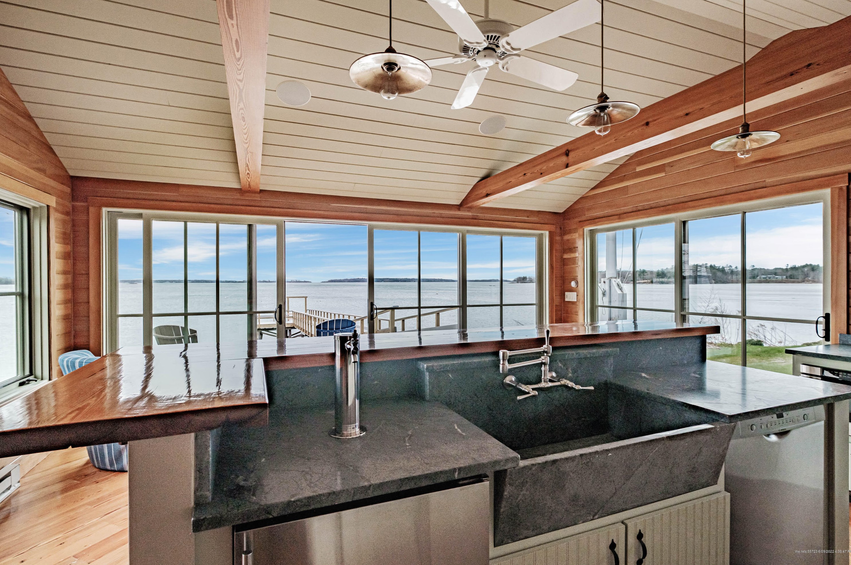 153 Foreside Rd, Portland ME  04110-1420 exterior