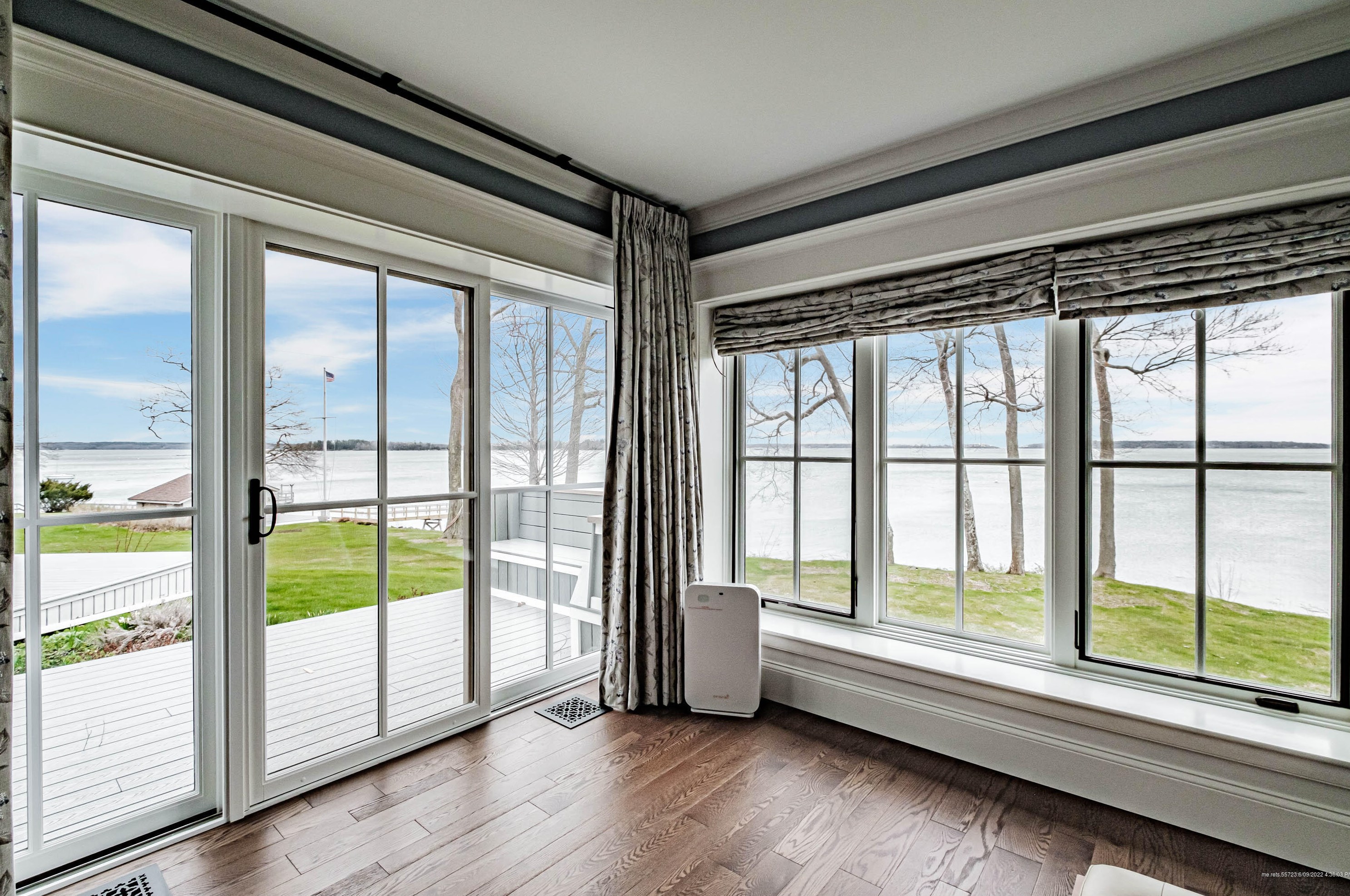 153 Foreside Rd, Portland ME  04110-1420 exterior