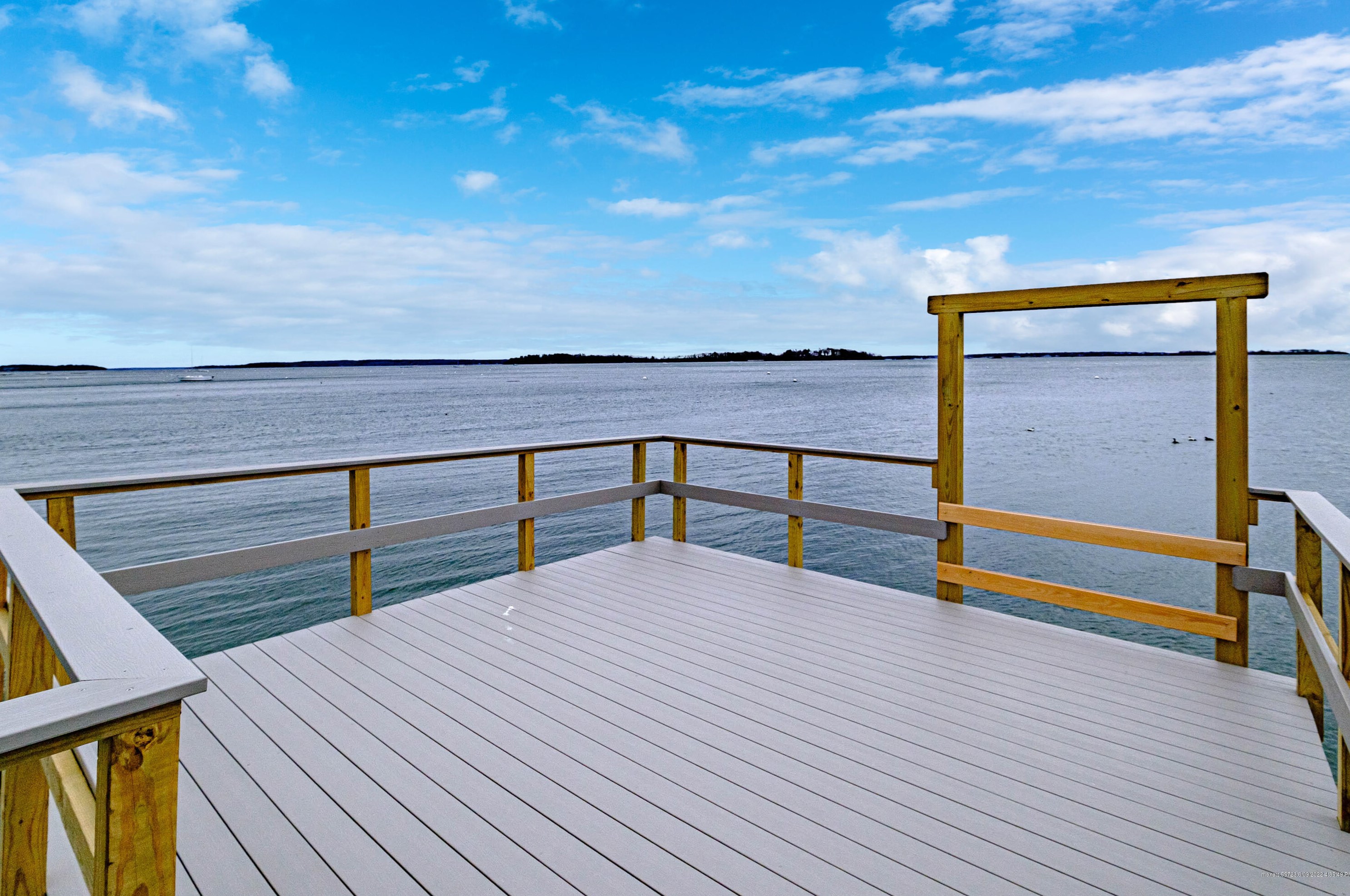 153 Foreside Rd, Portland ME  04110-1420 exterior