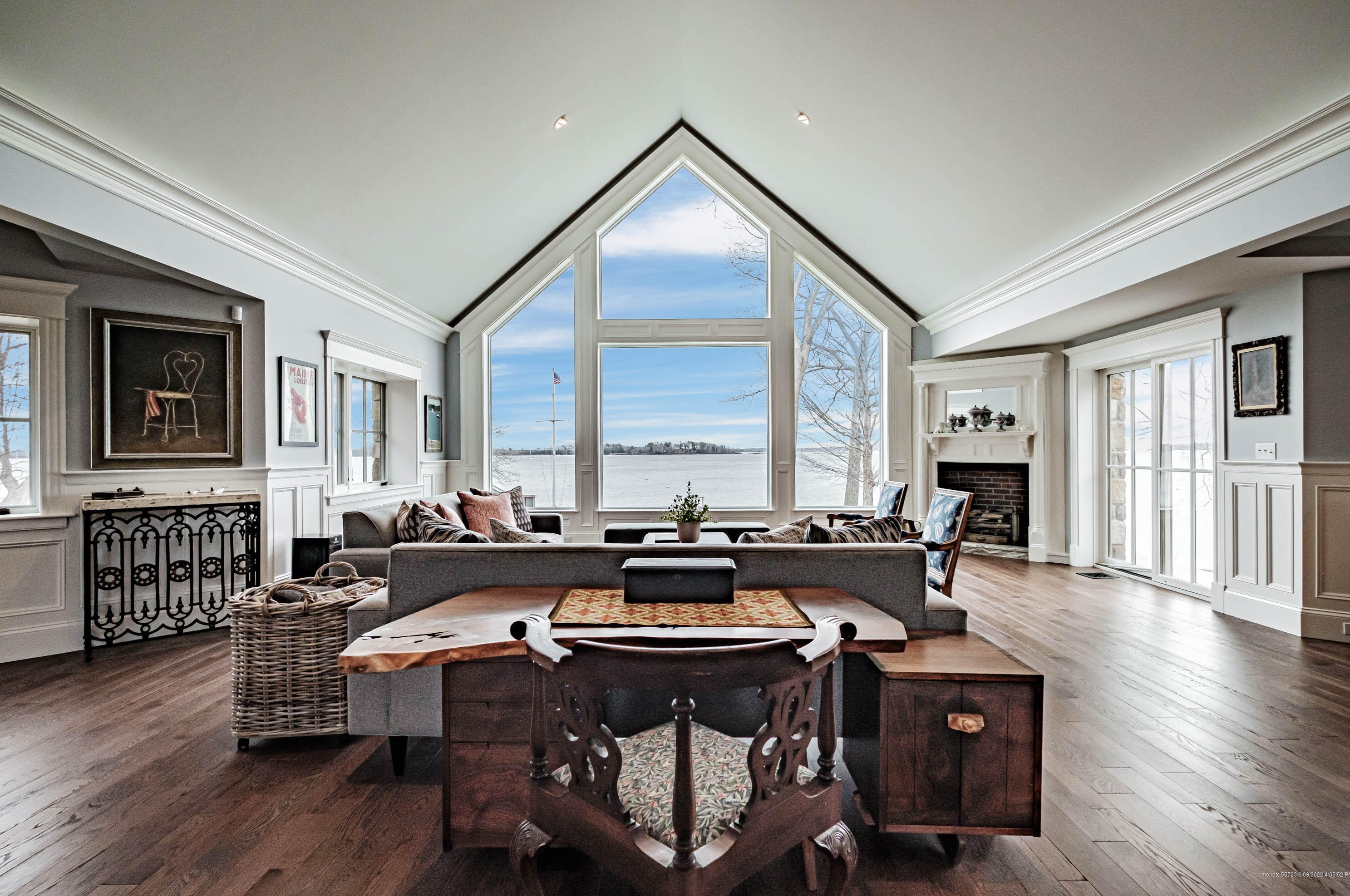 153 Foreside Rd, Portland ME  04110-1420 exterior