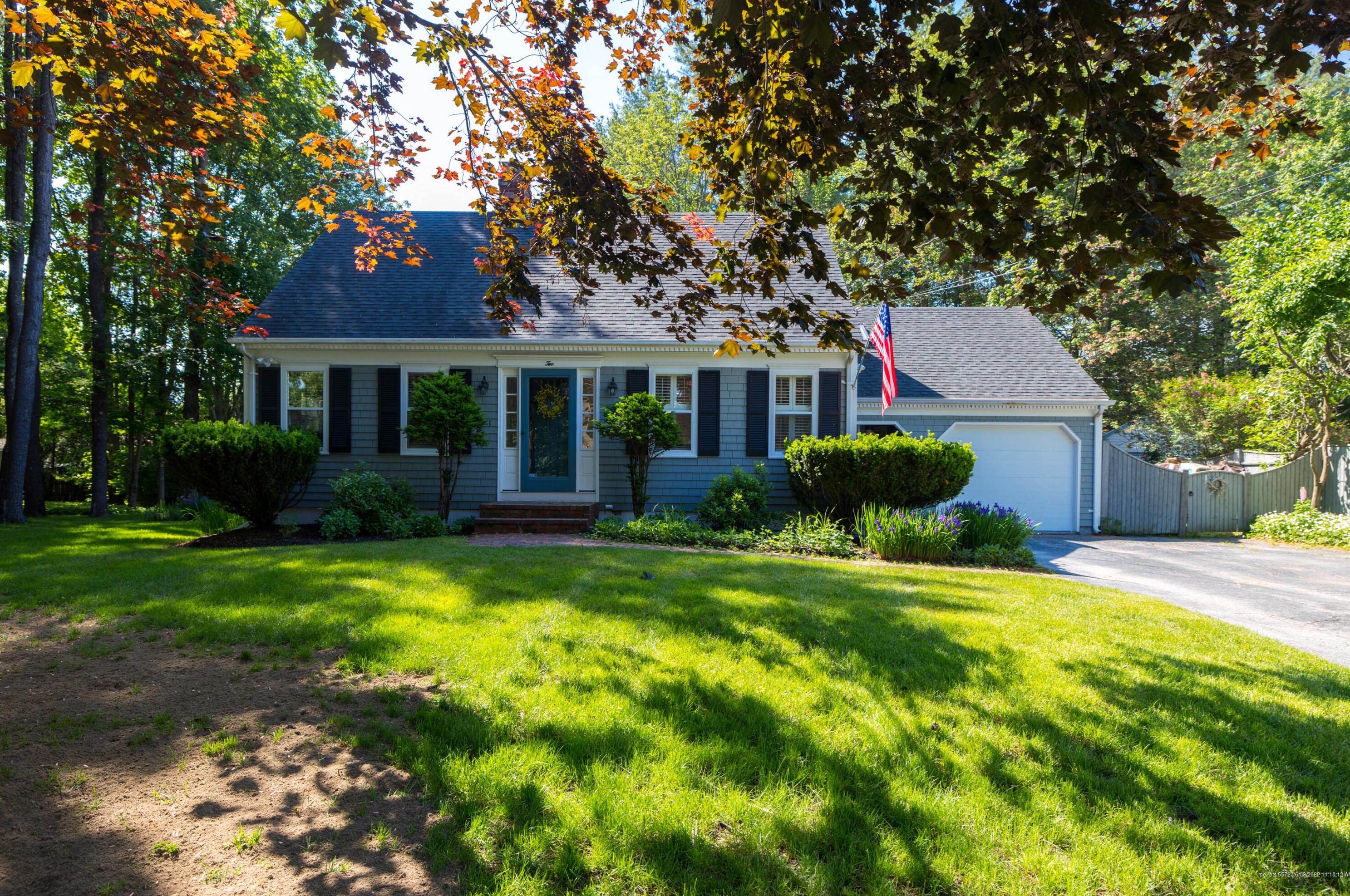 2 Pine View Rd, Westbrook, ME 04092