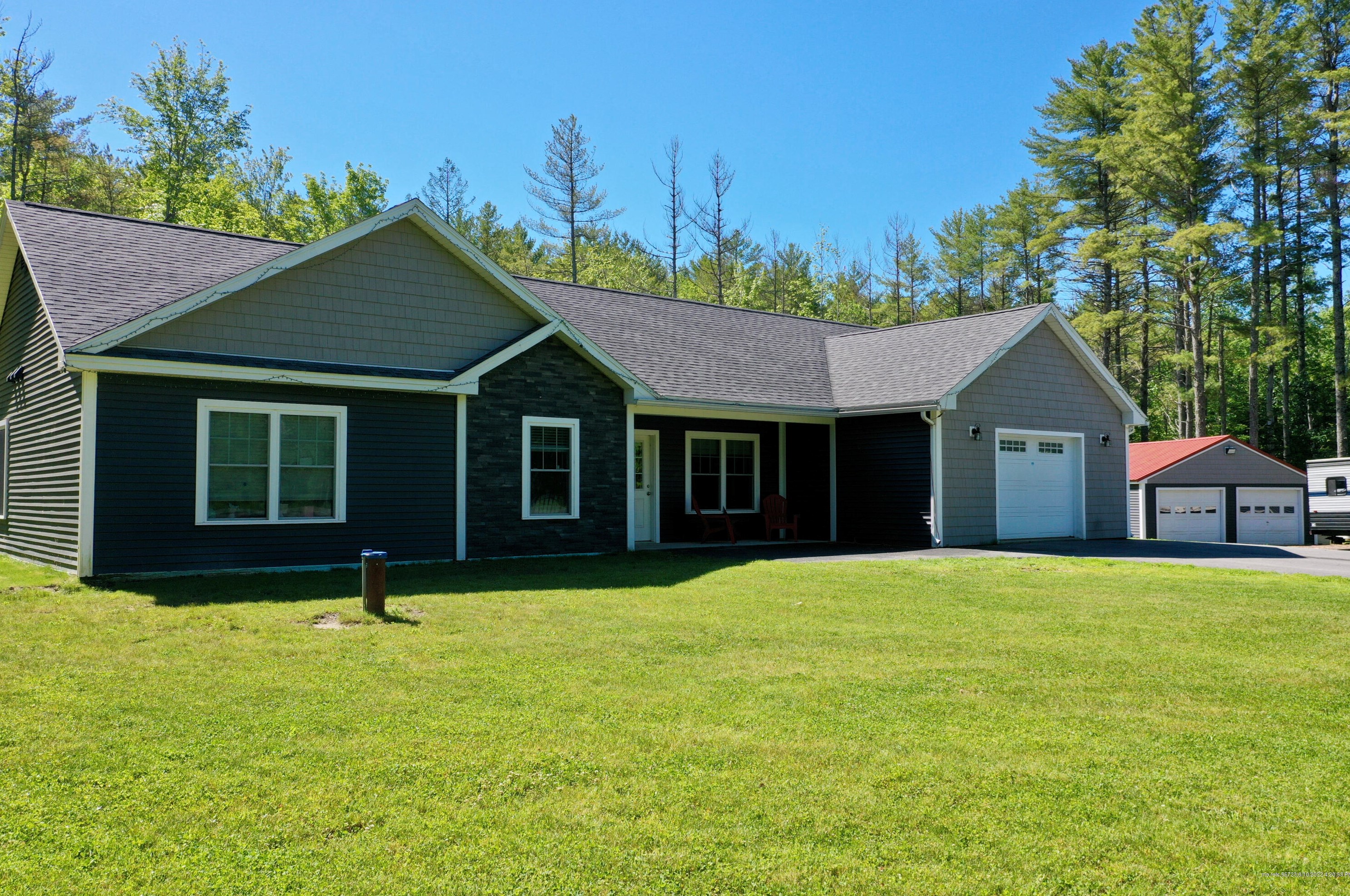 523 Bog Rd, Bangor, ME 04401