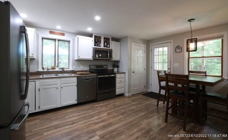 164 Irving Rd, Kennebunkport, ME 04046-8906