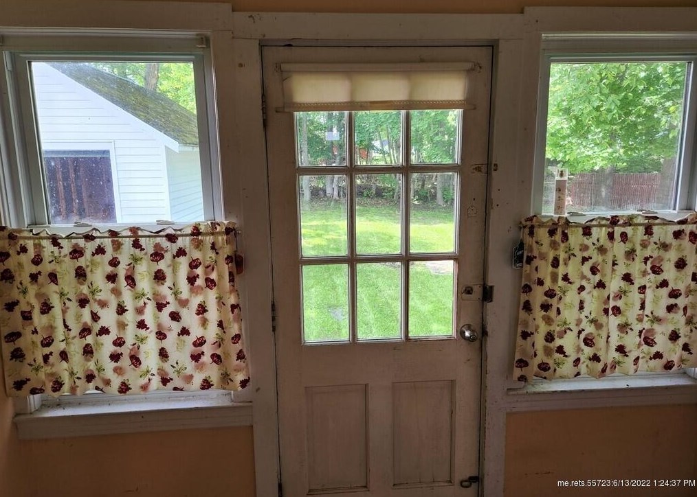 68 Katahdin Ave, Millinocket, ME 04462