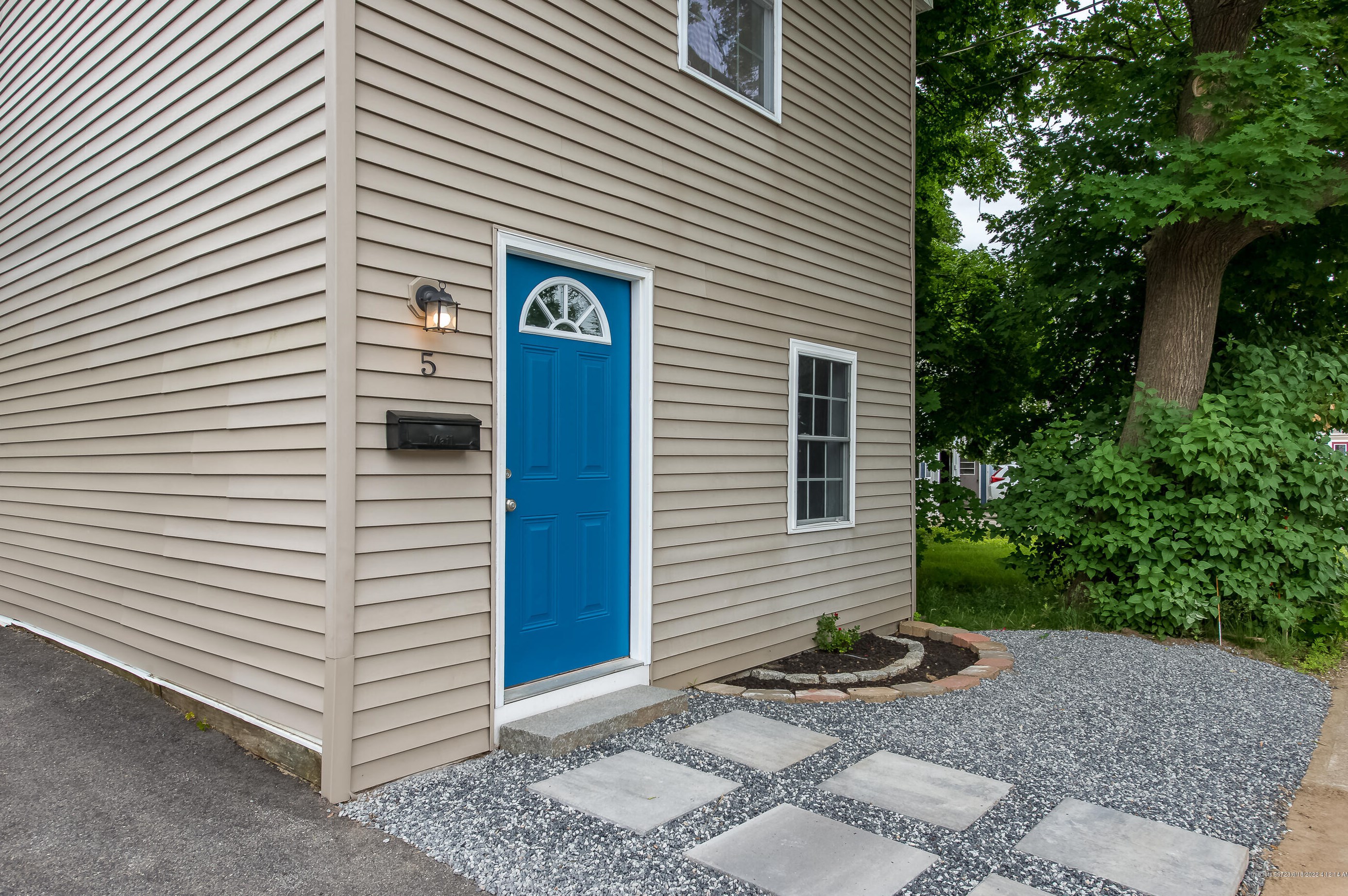 5 Montreal St, Sanford, ME 04073